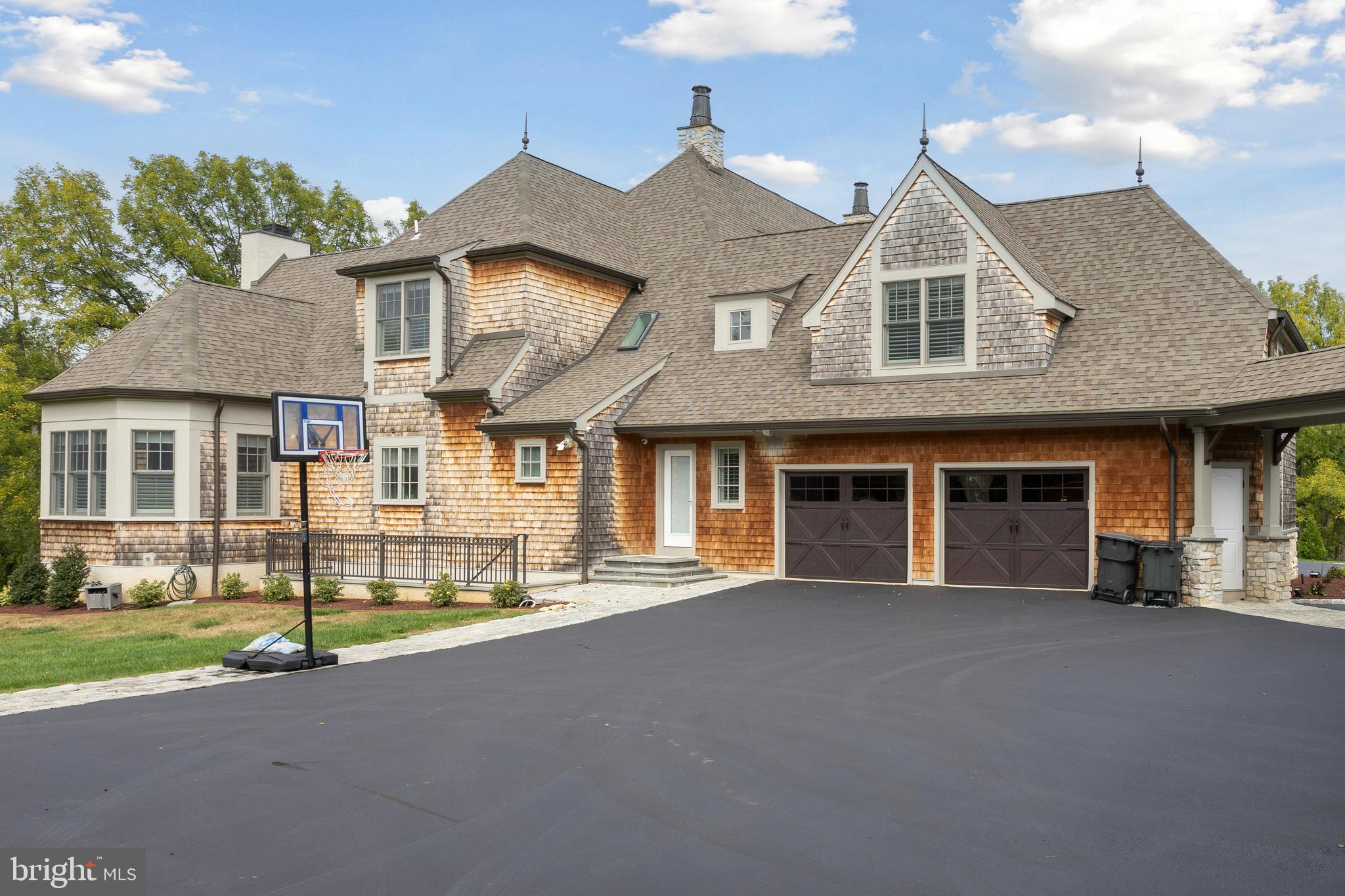 HIGHGROVE - Residential