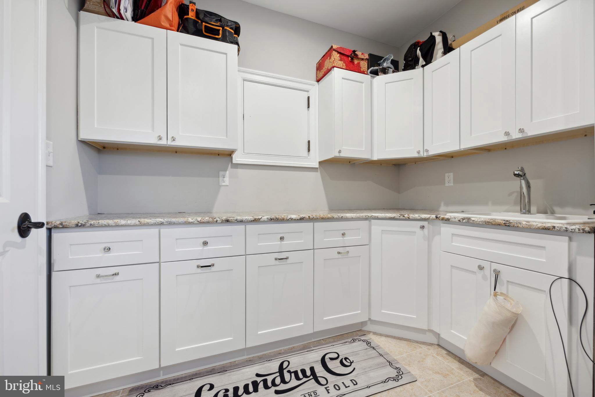 HIGHGROVE - Residential