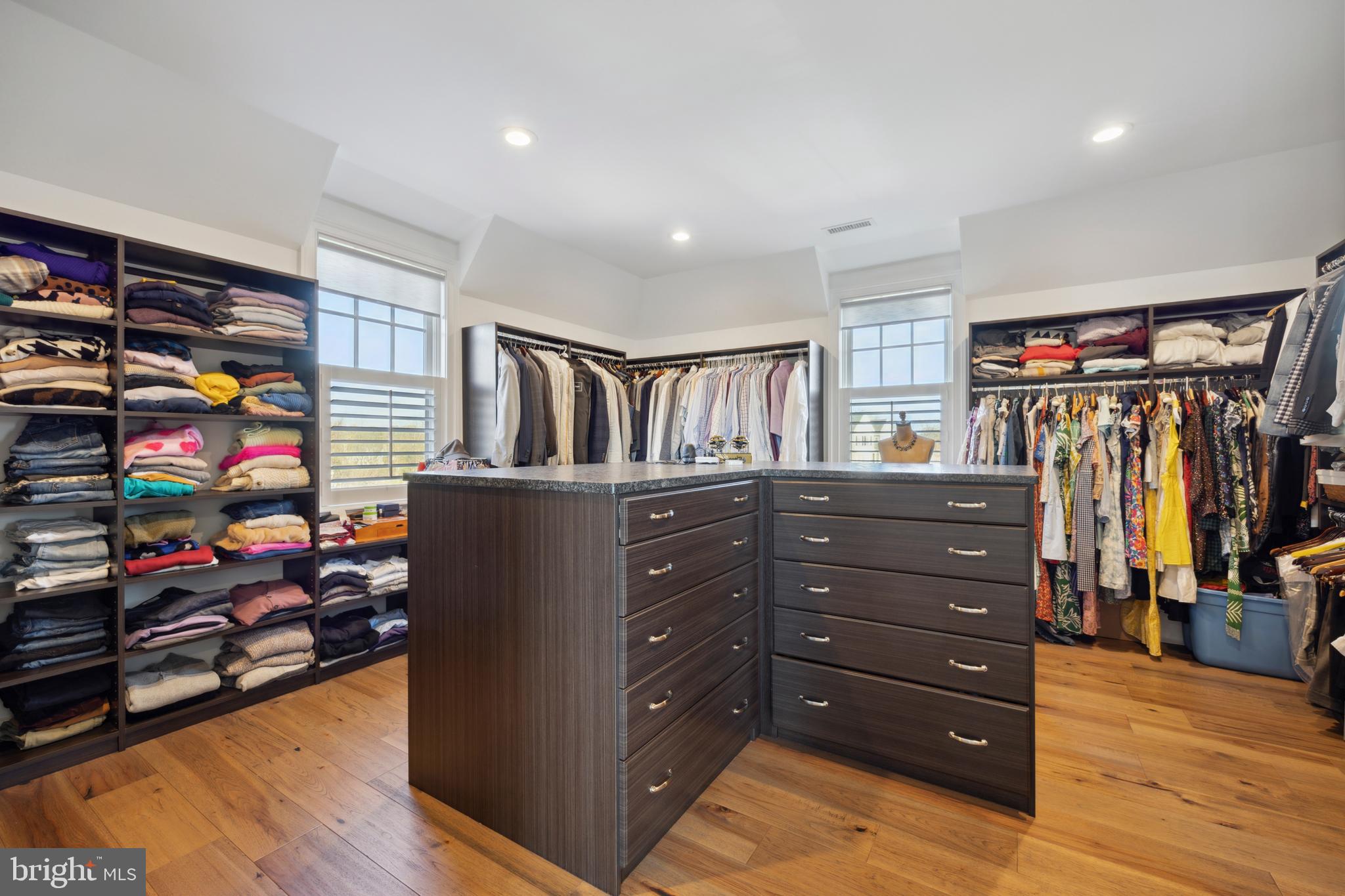 HIGHGROVE - Residential