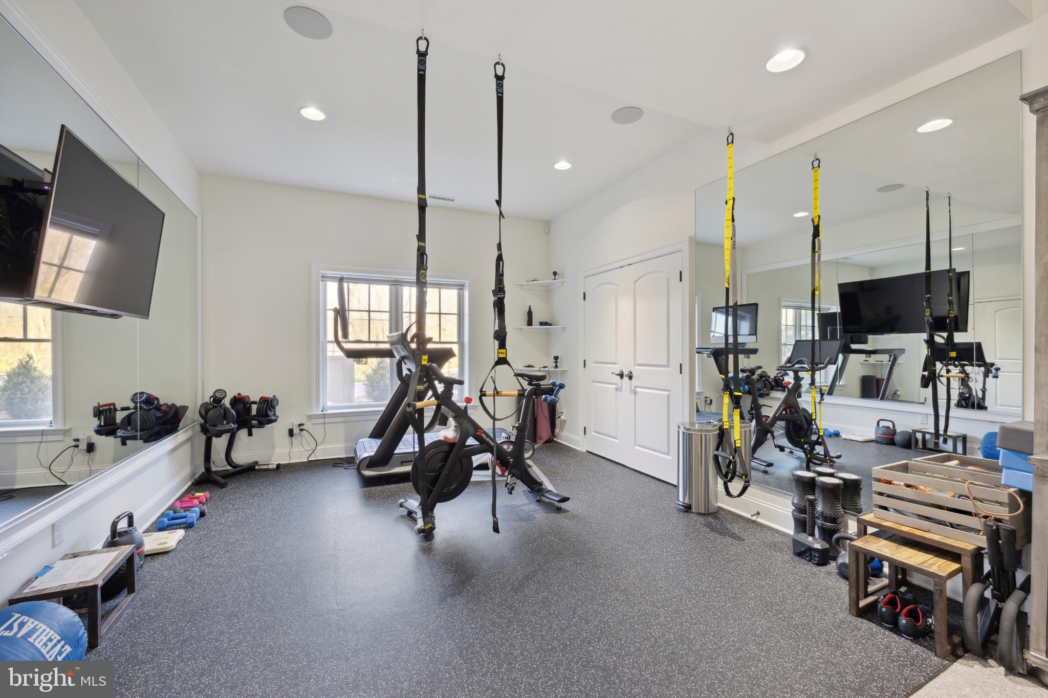 HIGHGROVE - Residential