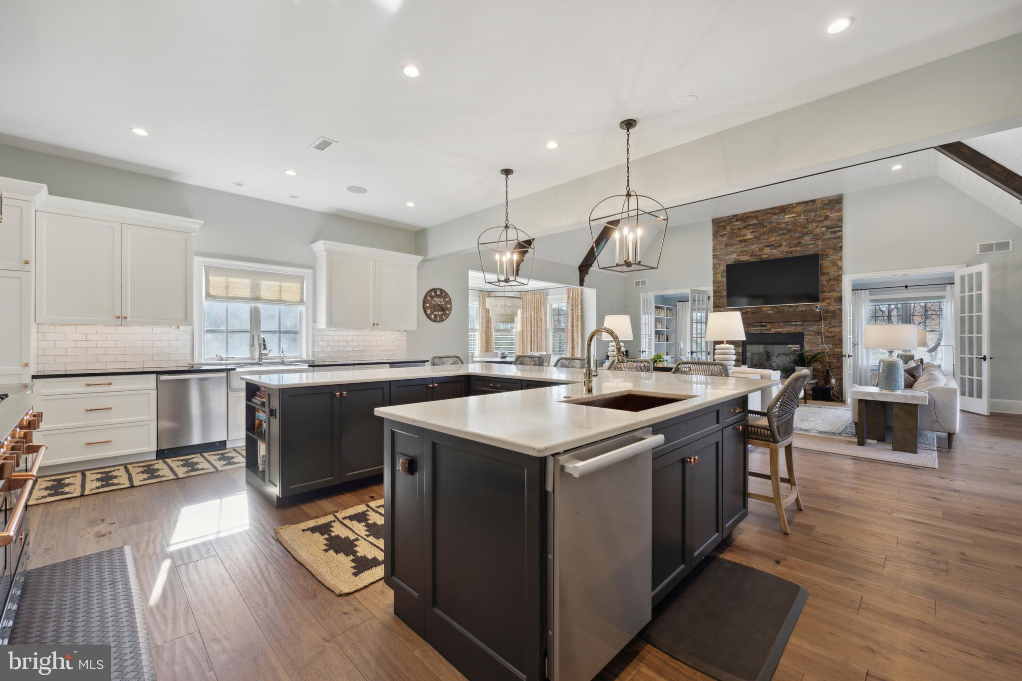 HIGHGROVE - Residential