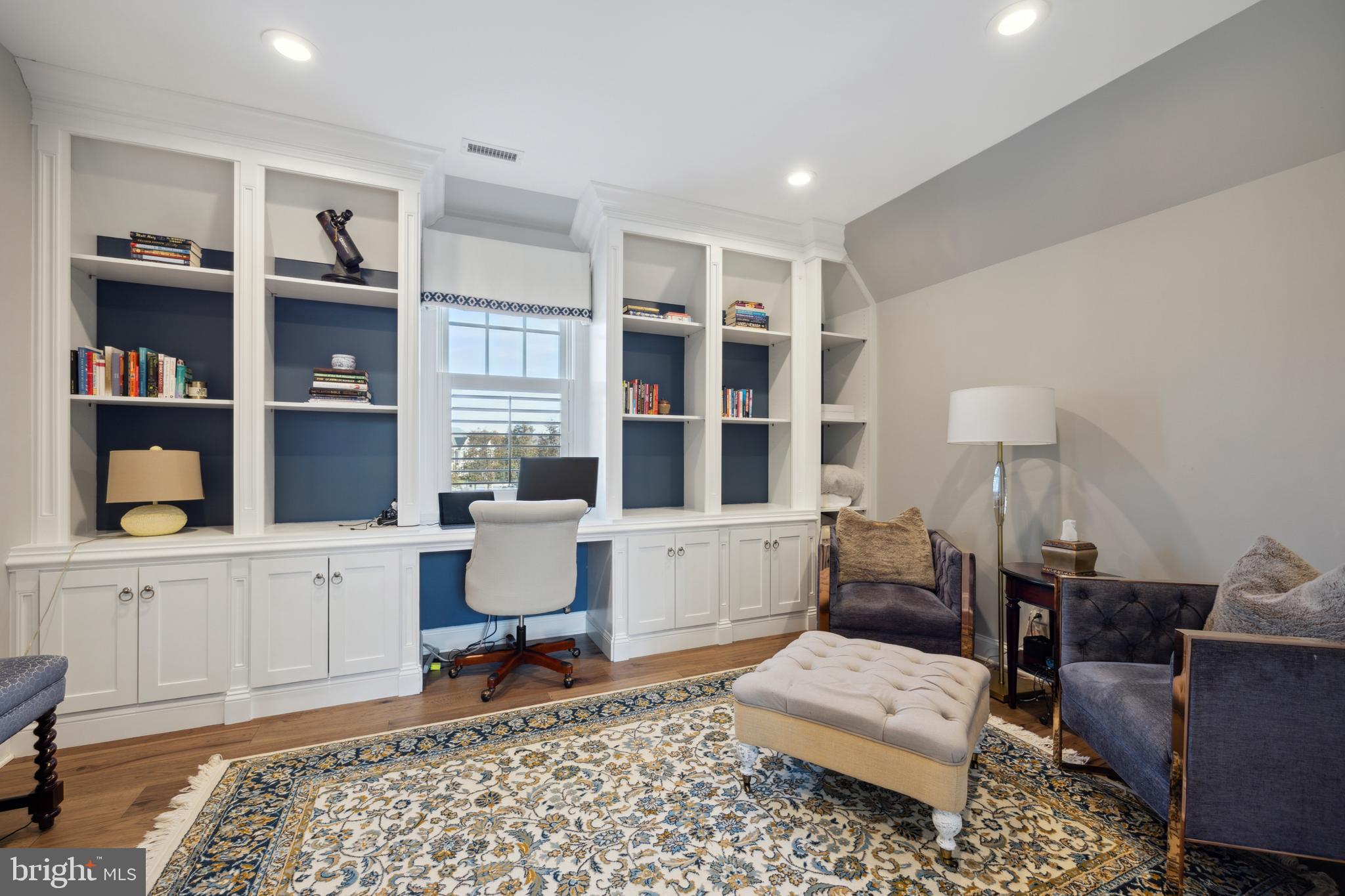 HIGHGROVE - Residential