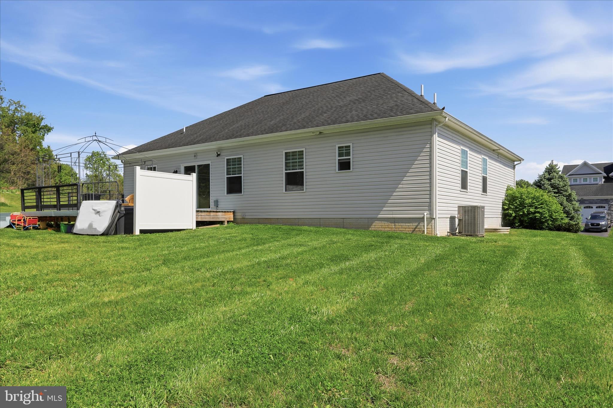 KINGSWOOD - Residential