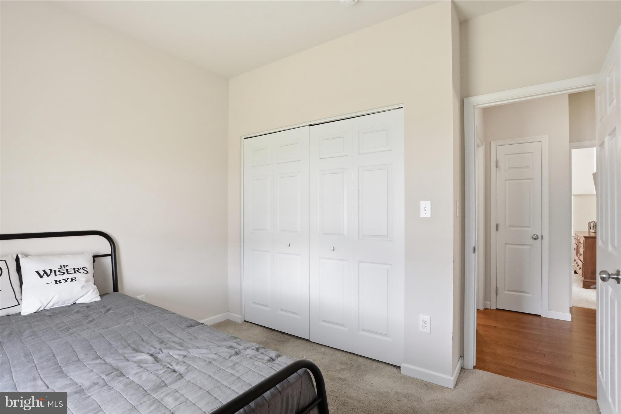 KINGSWOOD - Residential