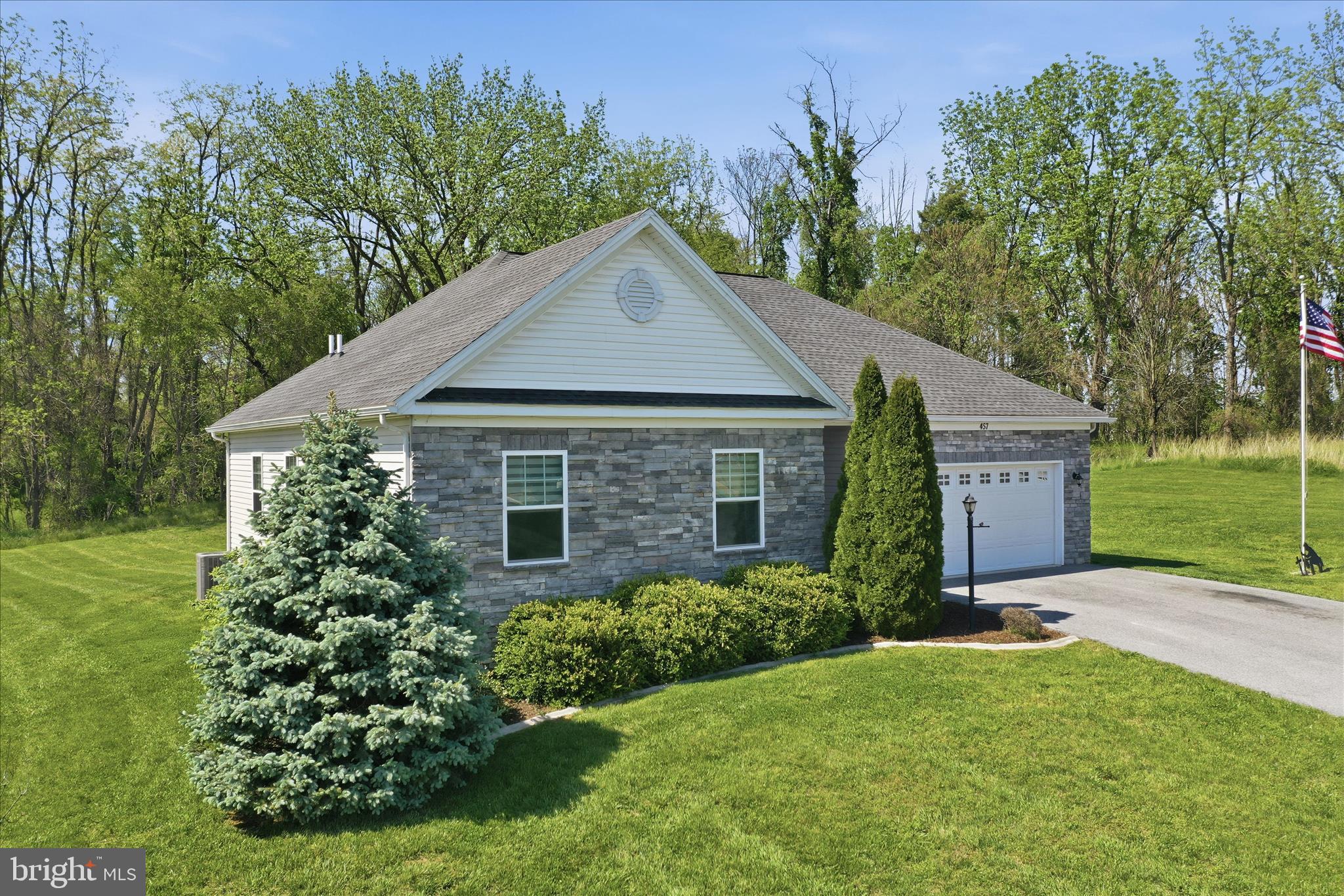 KINGSWOOD - Residential