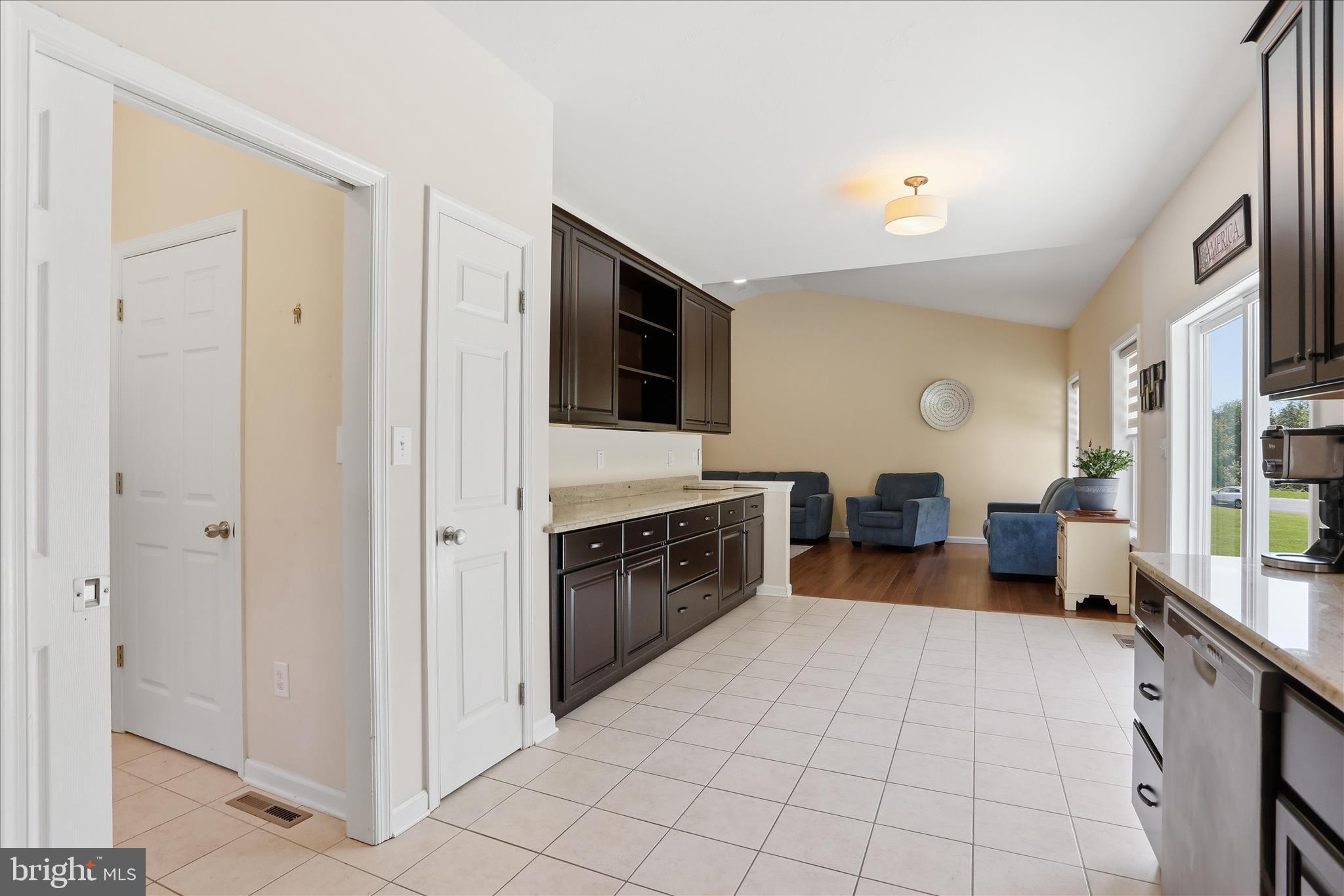 KINGSWOOD - Residential