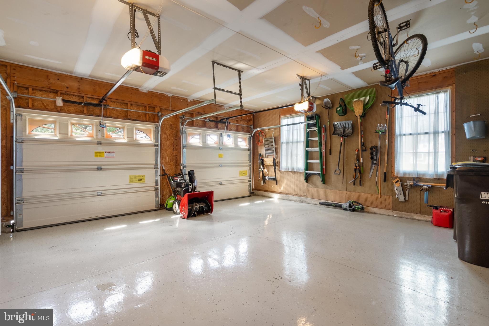 FRANCONIA HUNT - Residential