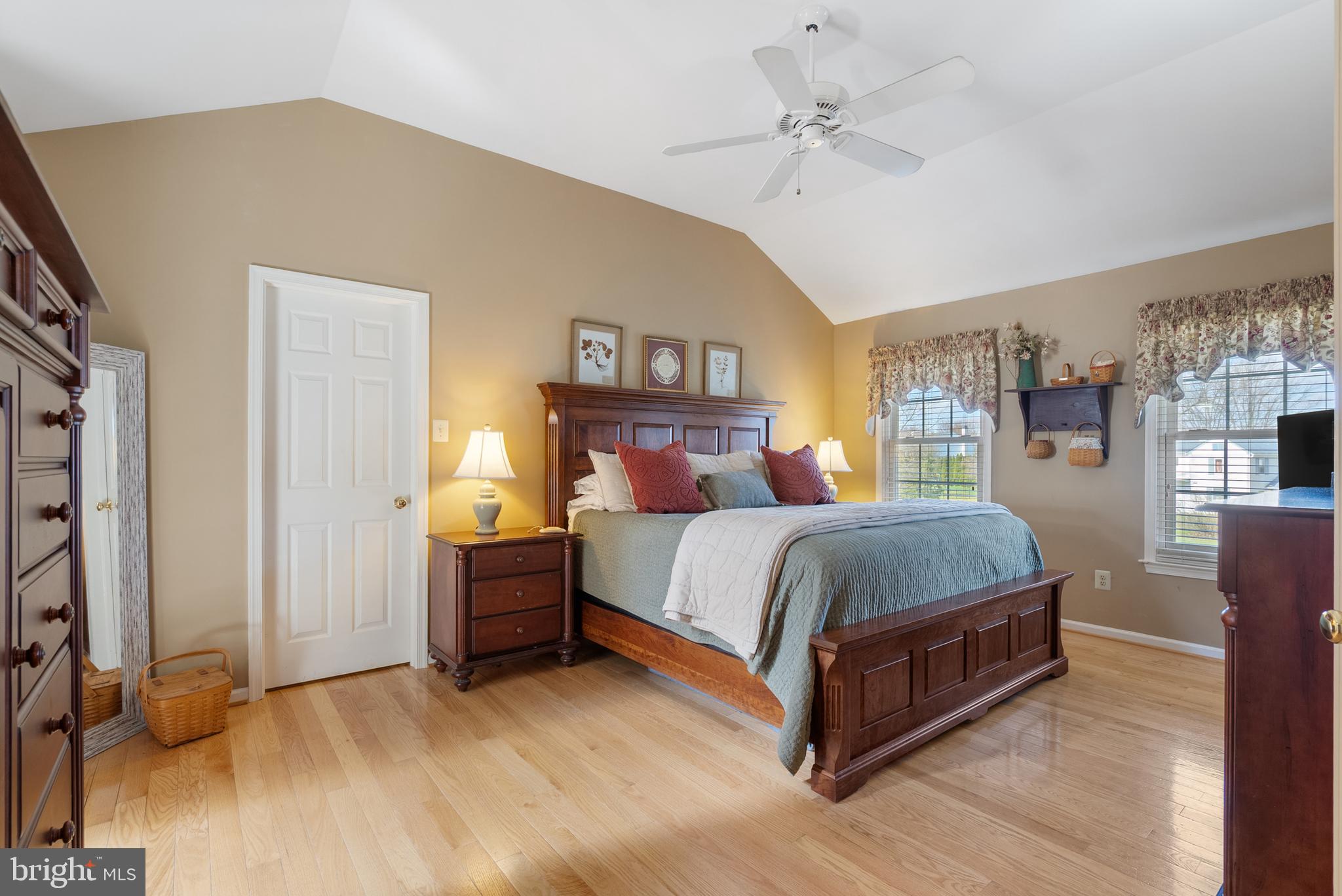 FRANCONIA HUNT - Residential