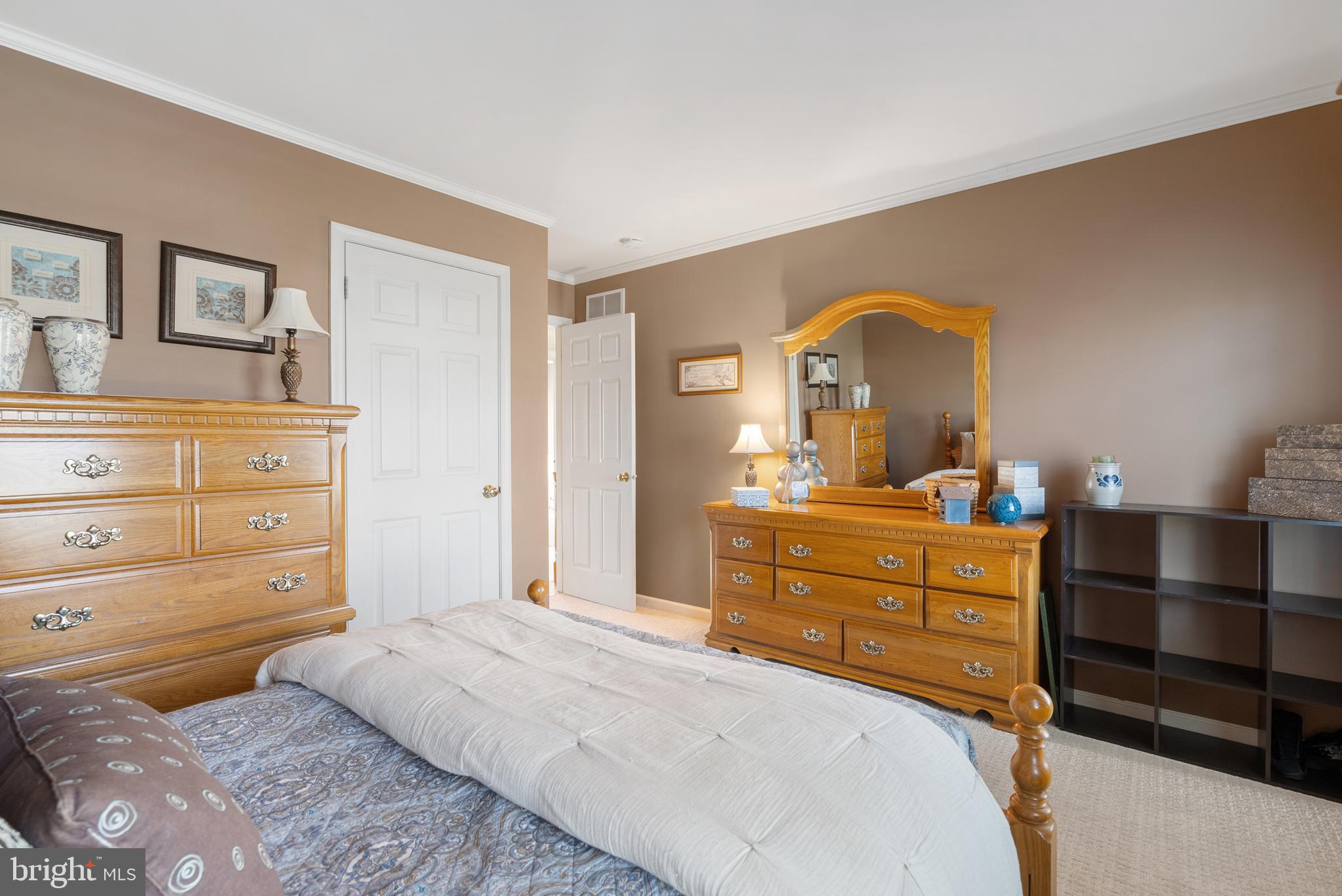 FRANCONIA HUNT - Residential