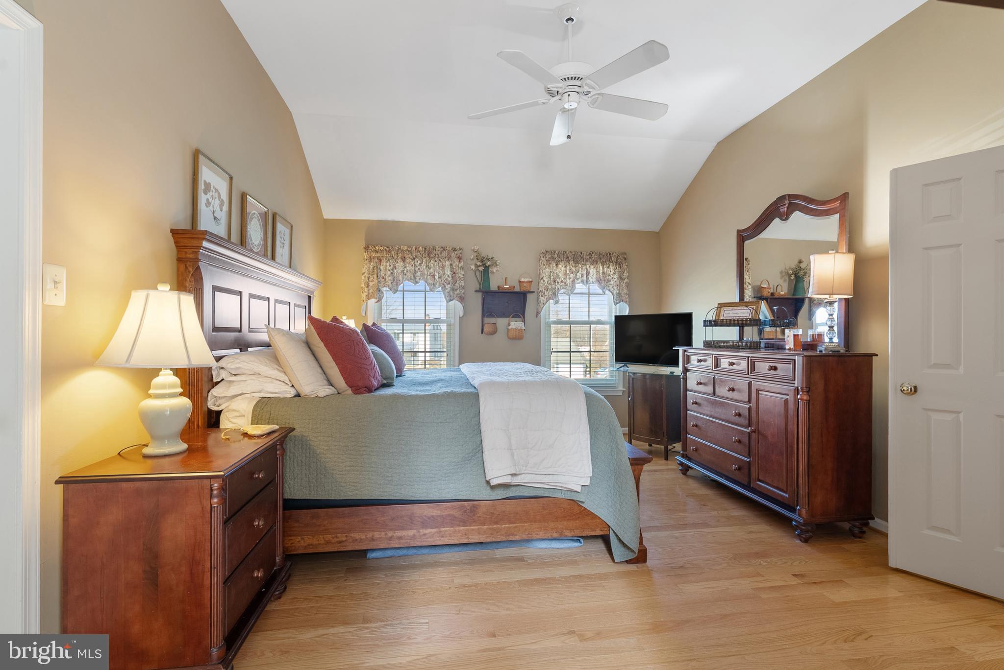 FRANCONIA HUNT - Residential