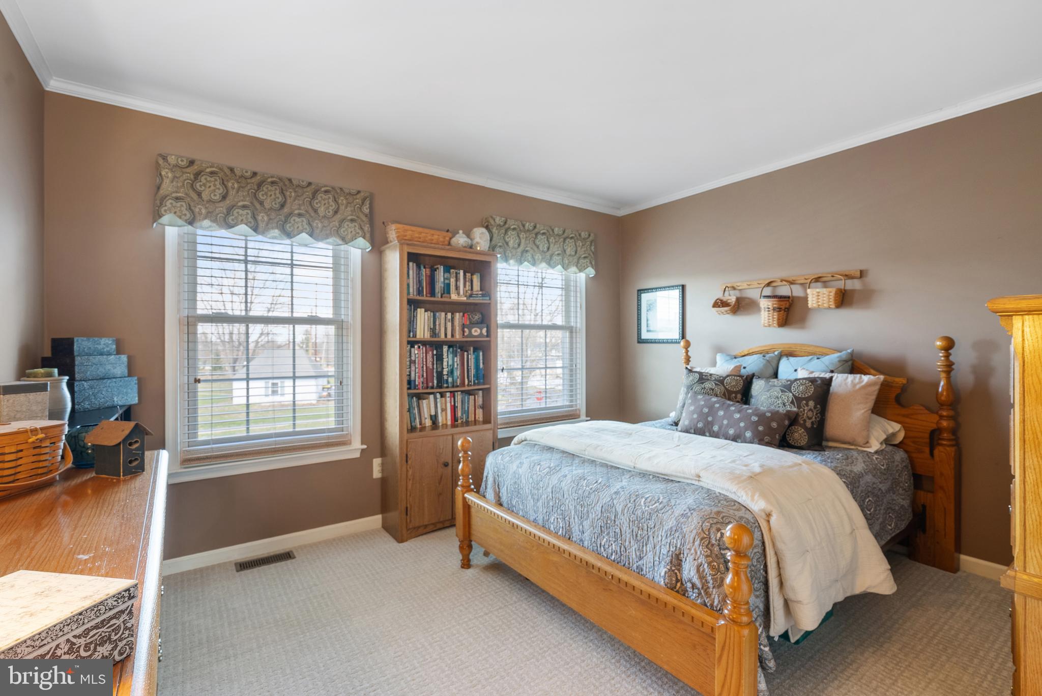 FRANCONIA HUNT - Residential