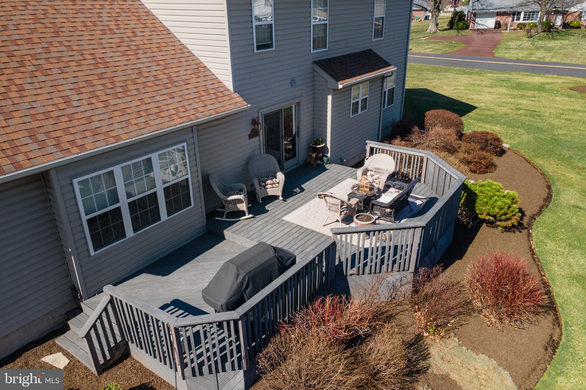 FRANCONIA HUNT - Residential