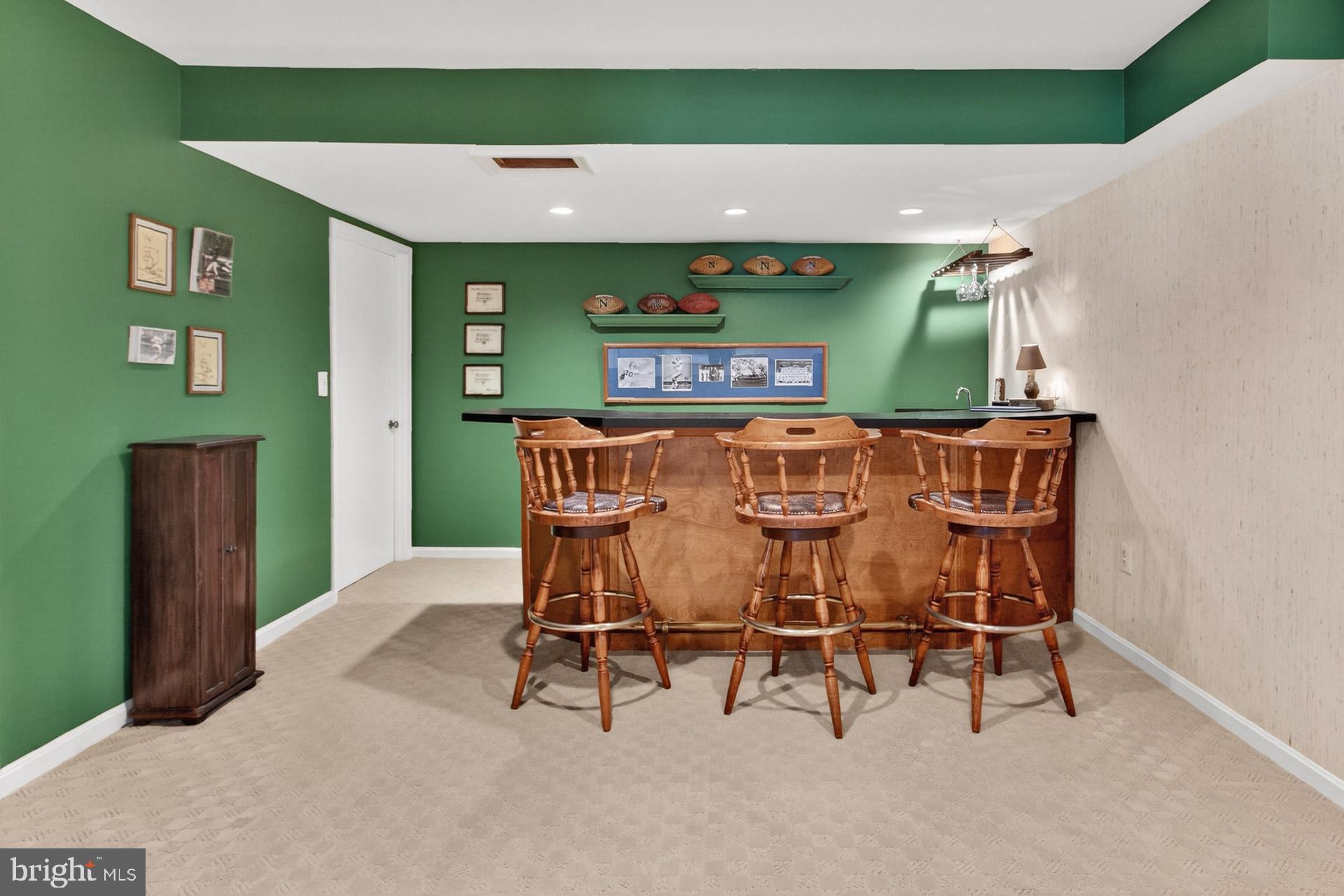 FAIRFAX STATION - Residential