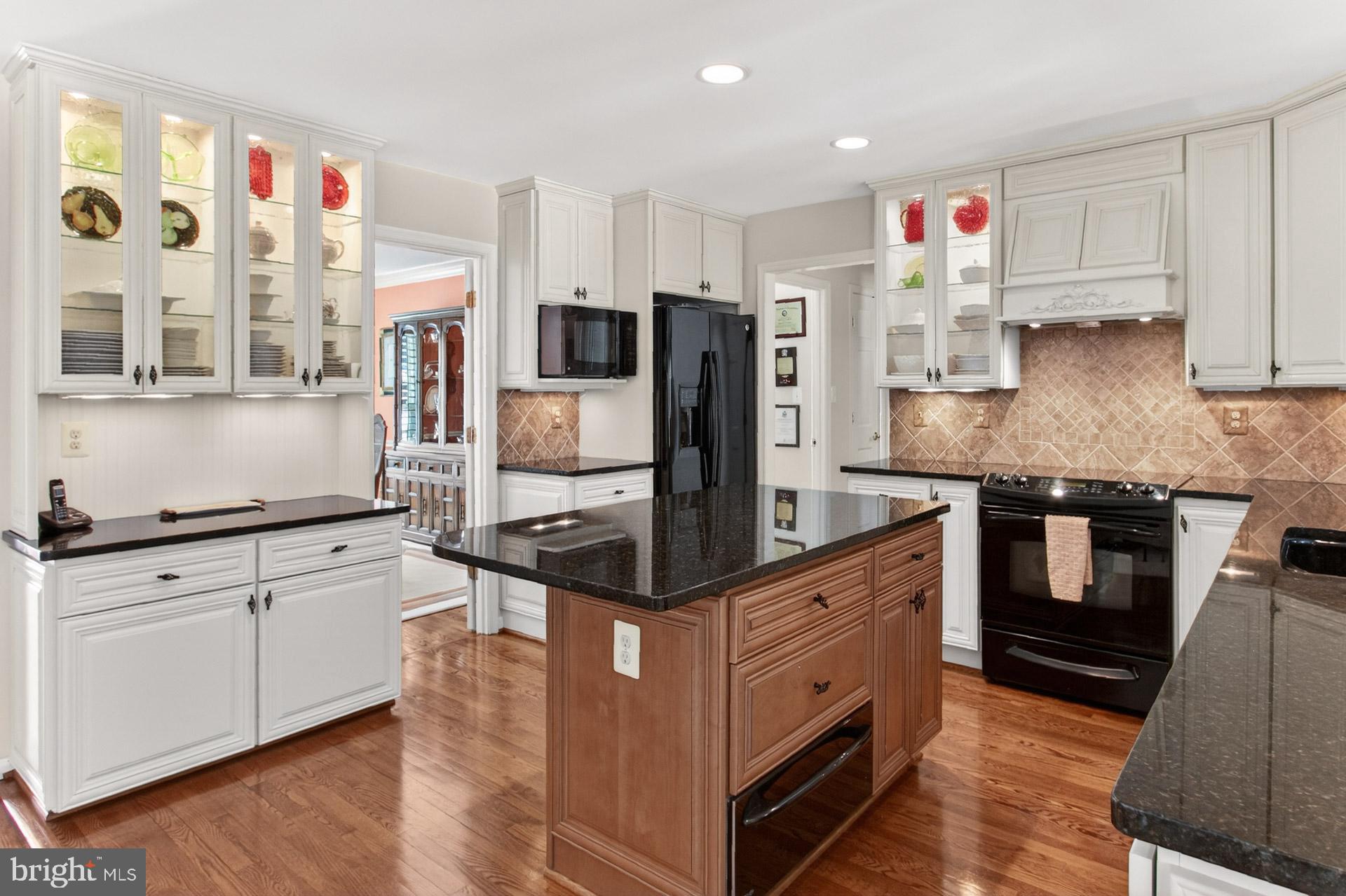 FAIRFAX STATION - Residential