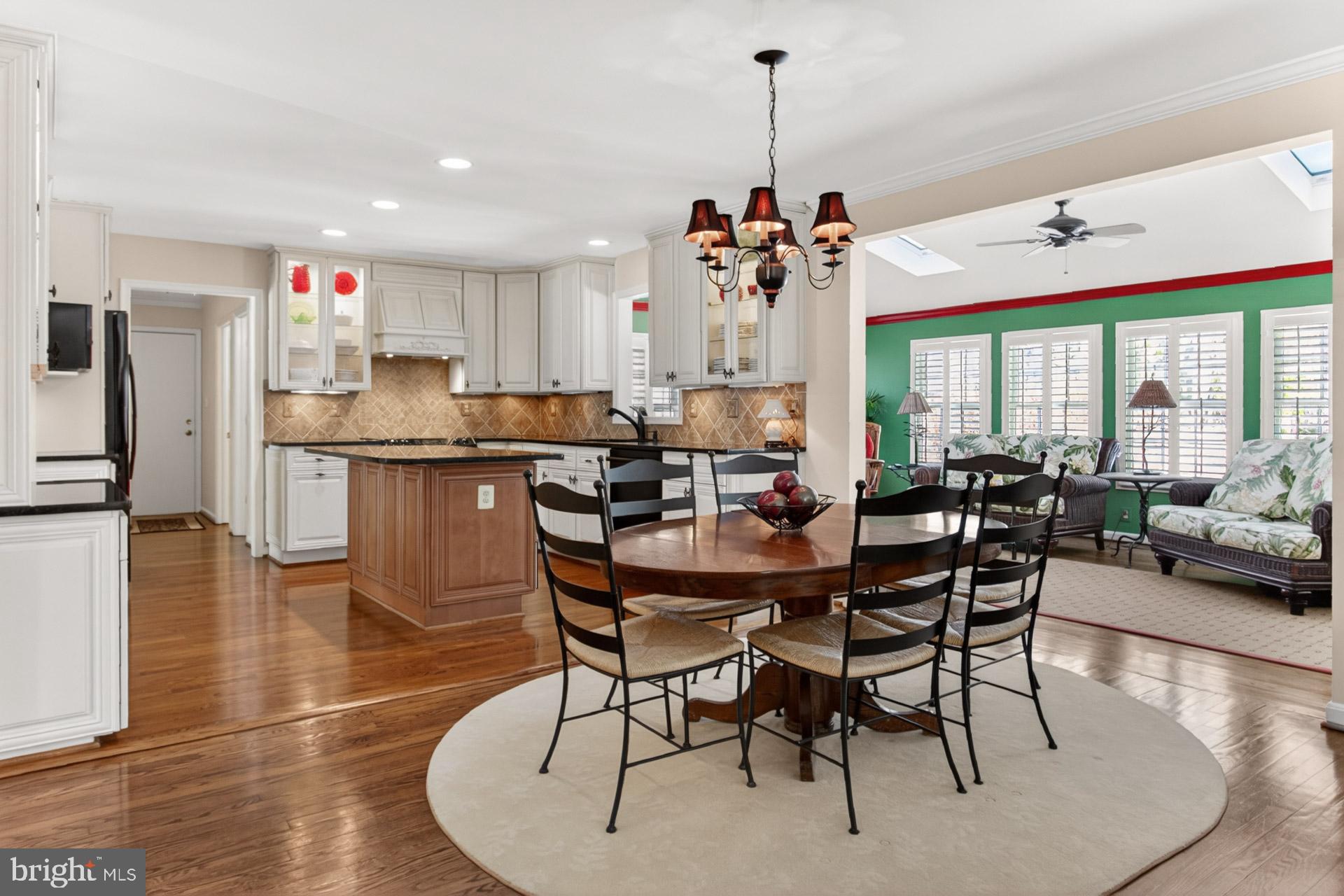 FAIRFAX STATION - Residential