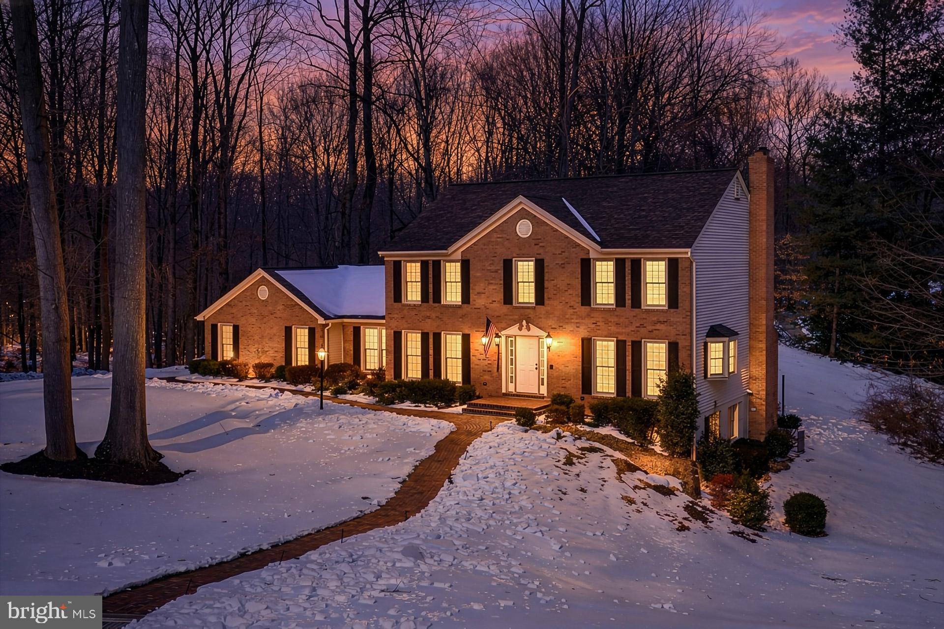 FAIRFAX STATION - Residential