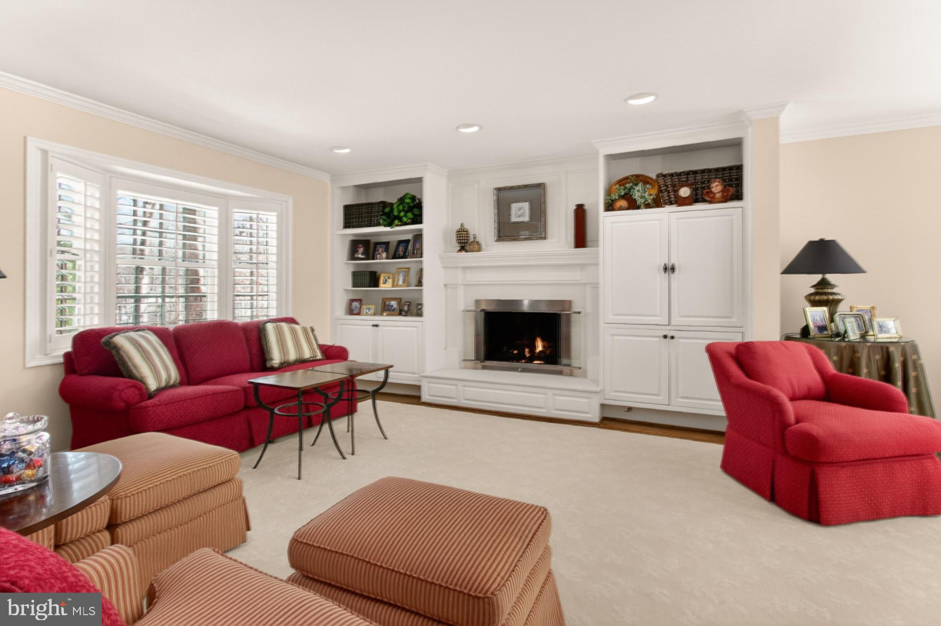 FAIRFAX STATION - Residential