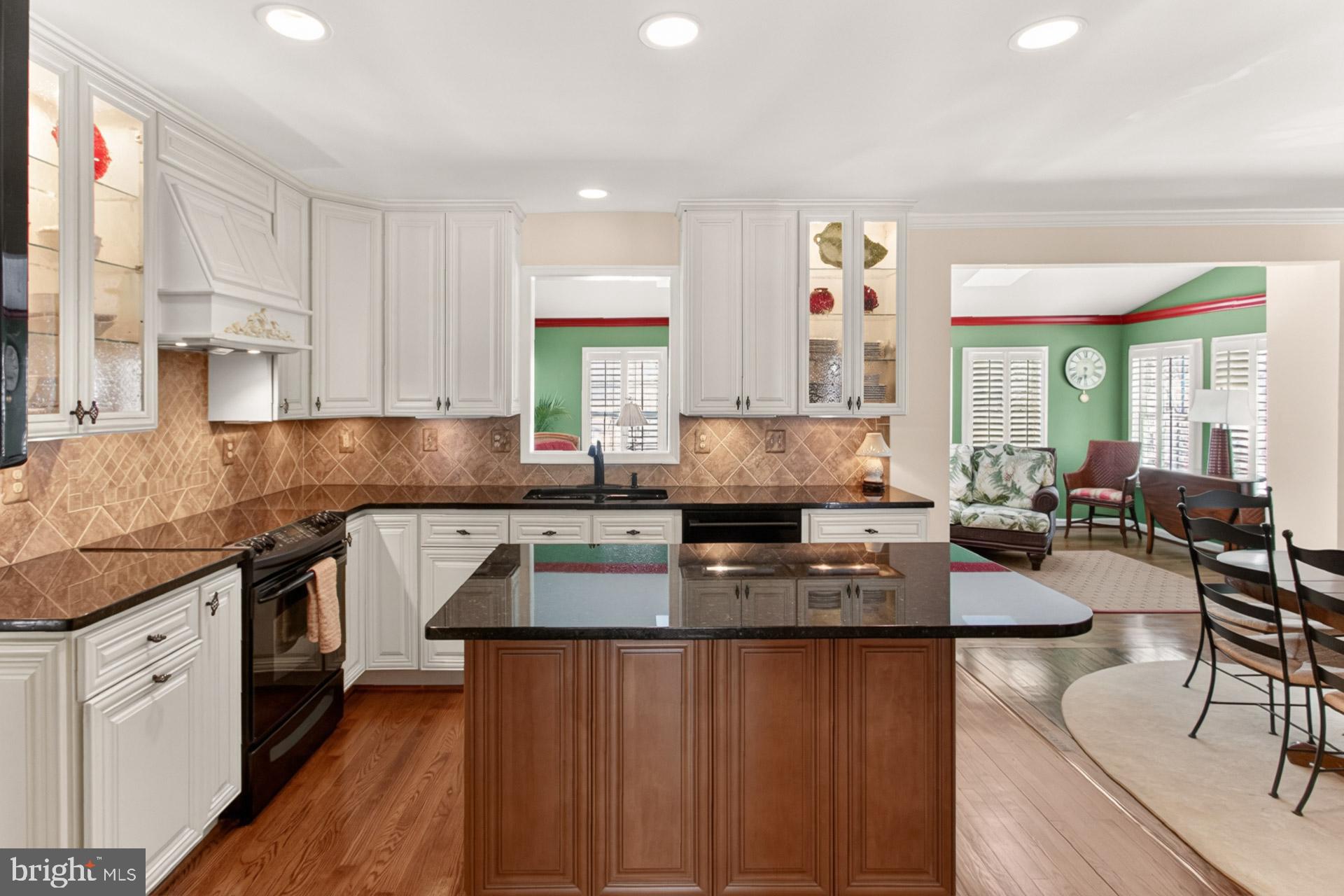 FAIRFAX STATION - Residential