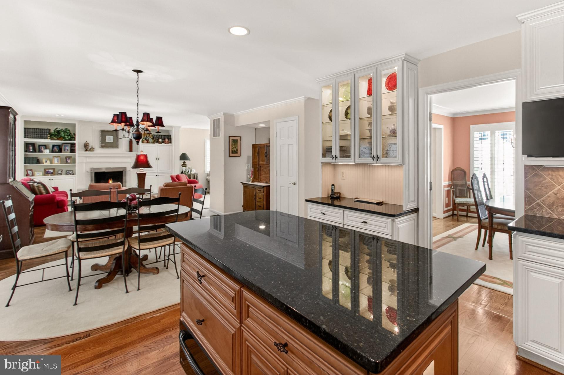 FAIRFAX STATION - Residential