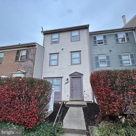 Photo of 19950 Appledowre Circle #394, GERMANTOWN, MD 20876 (MLS # MDMC2227060)