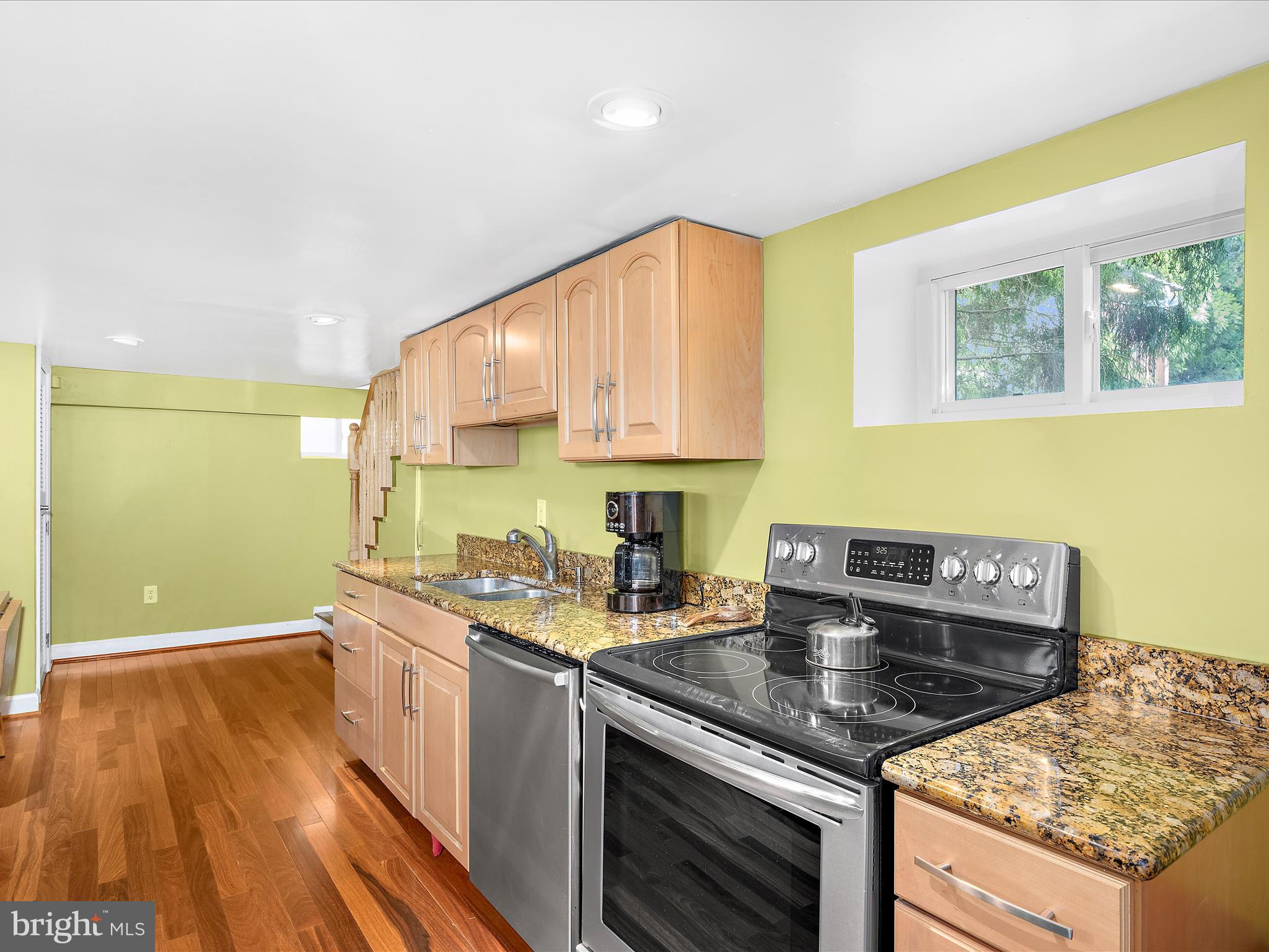 SPARROWS POINT MANOR - Residential