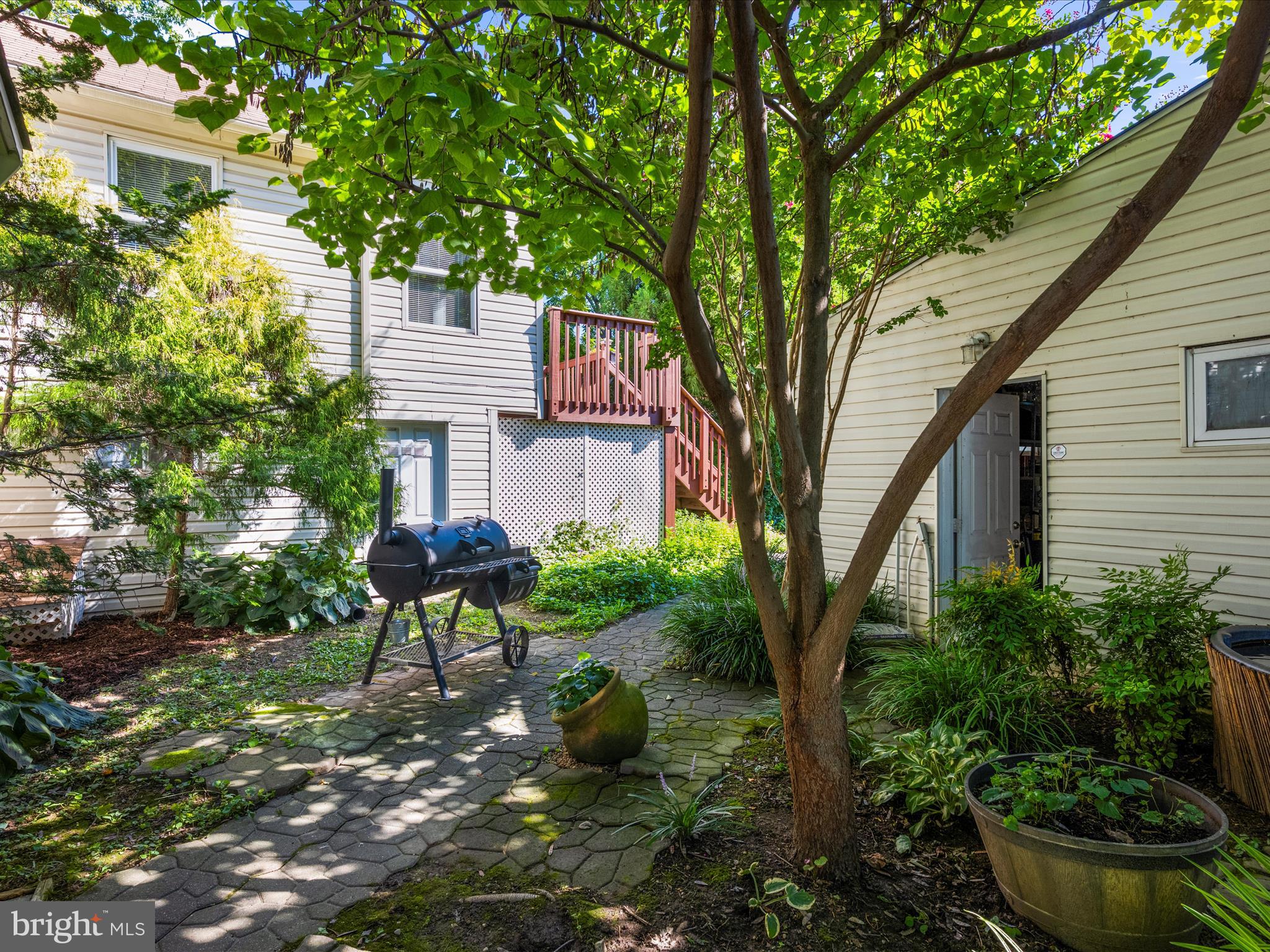 SPARROWS POINT MANOR - Residential