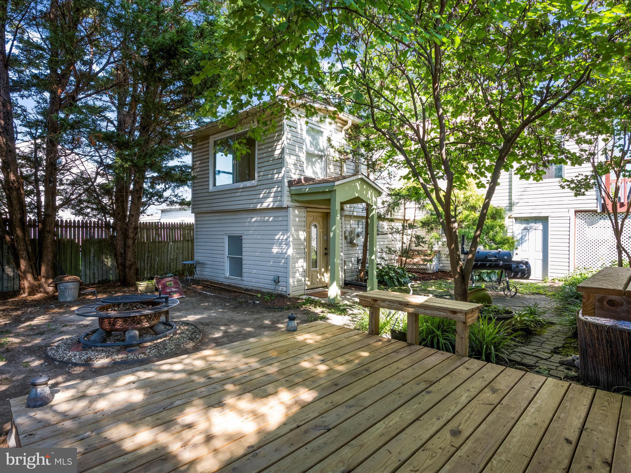 SPARROWS POINT MANOR - Residential