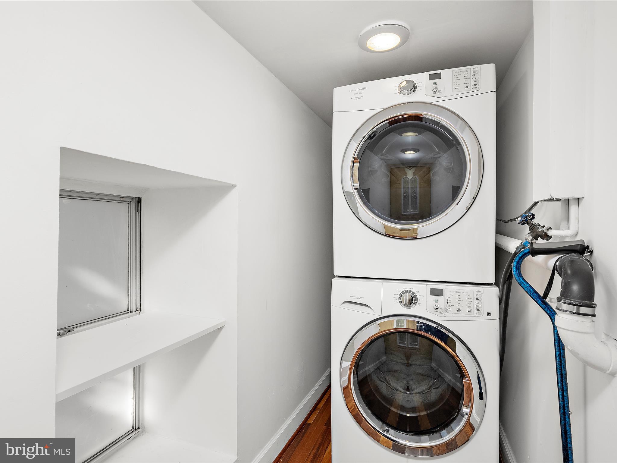 SPARROWS POINT MANOR - Residential