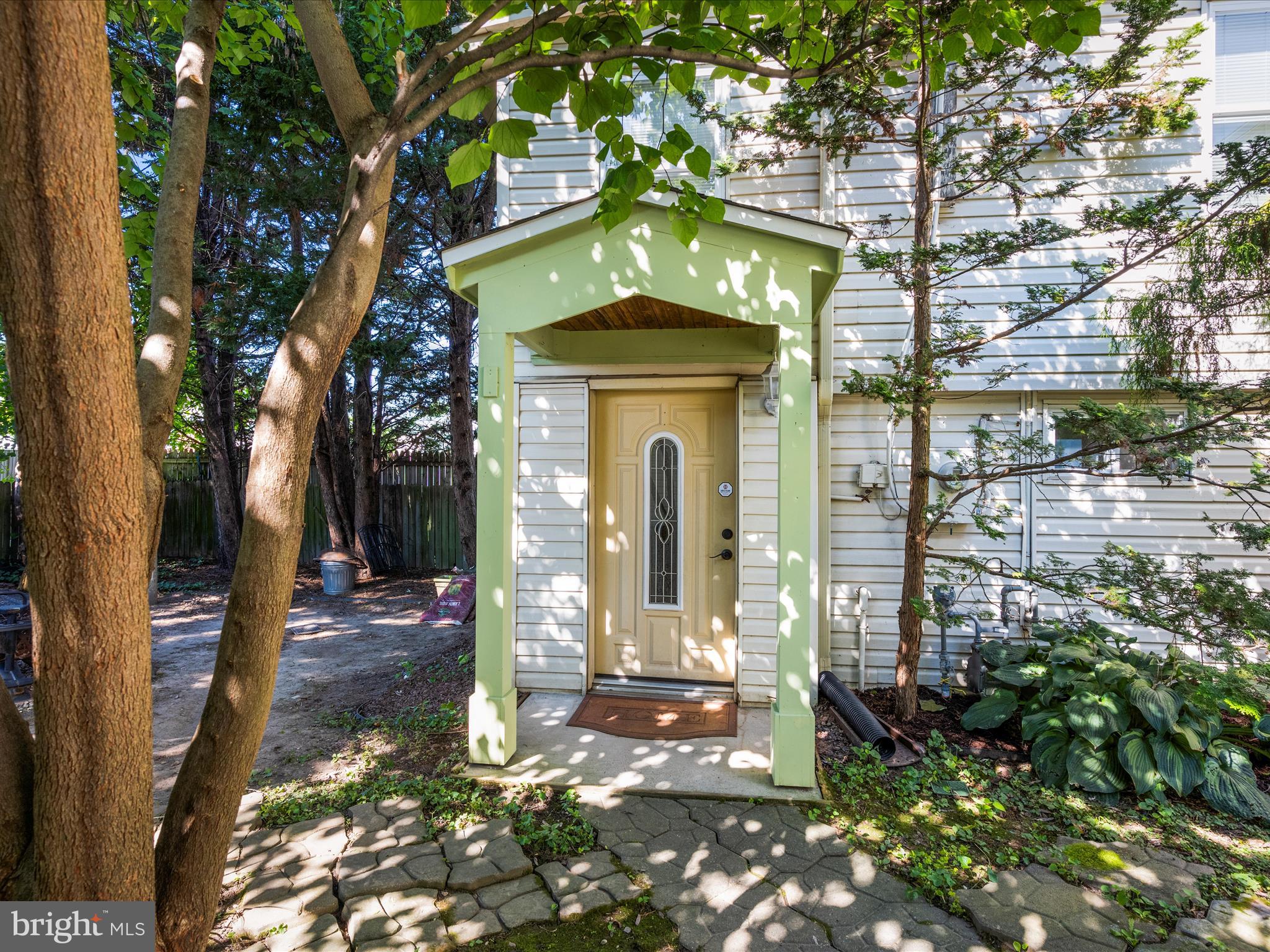 SPARROWS POINT MANOR - Residential