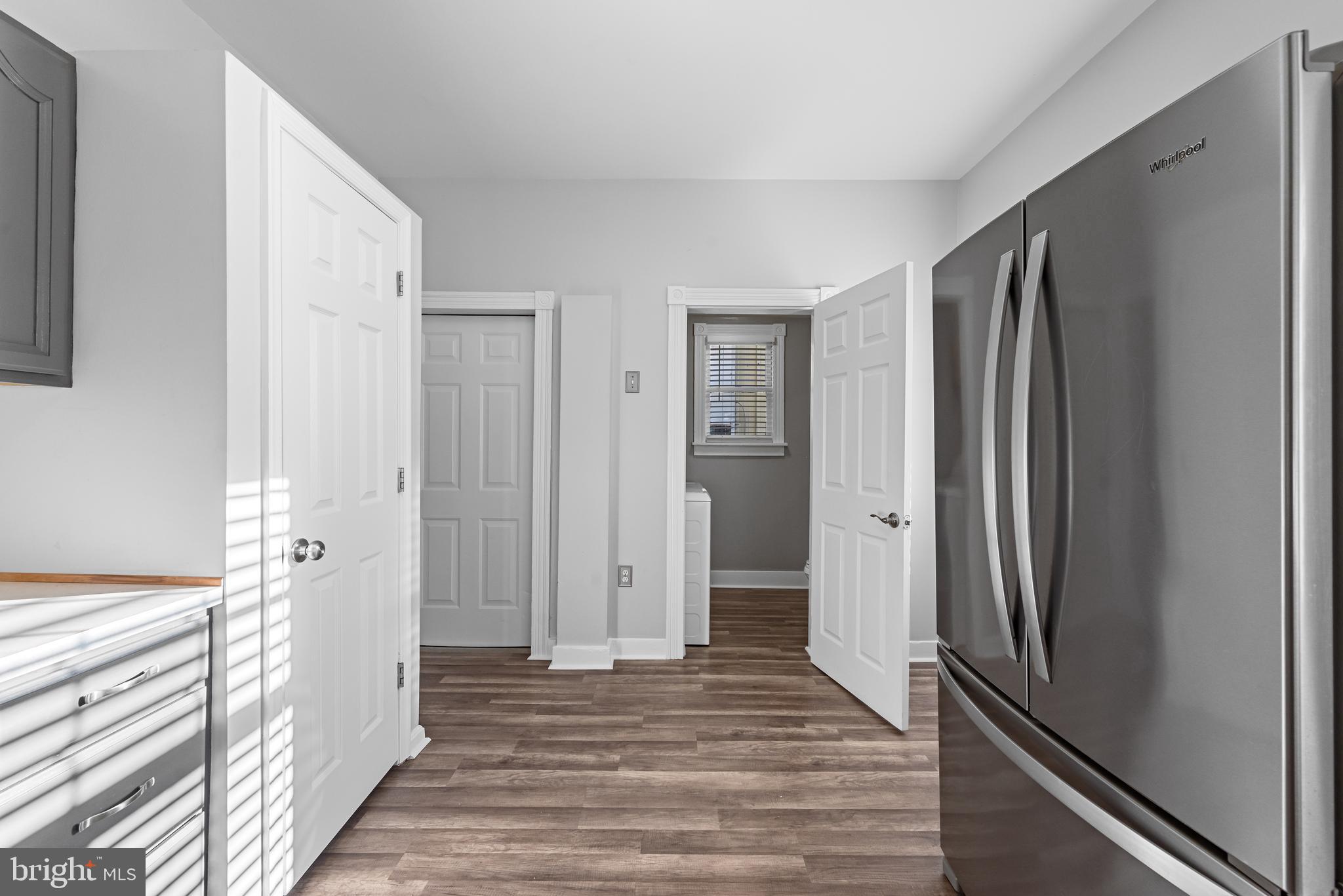 CHARLES TOWN - Residential