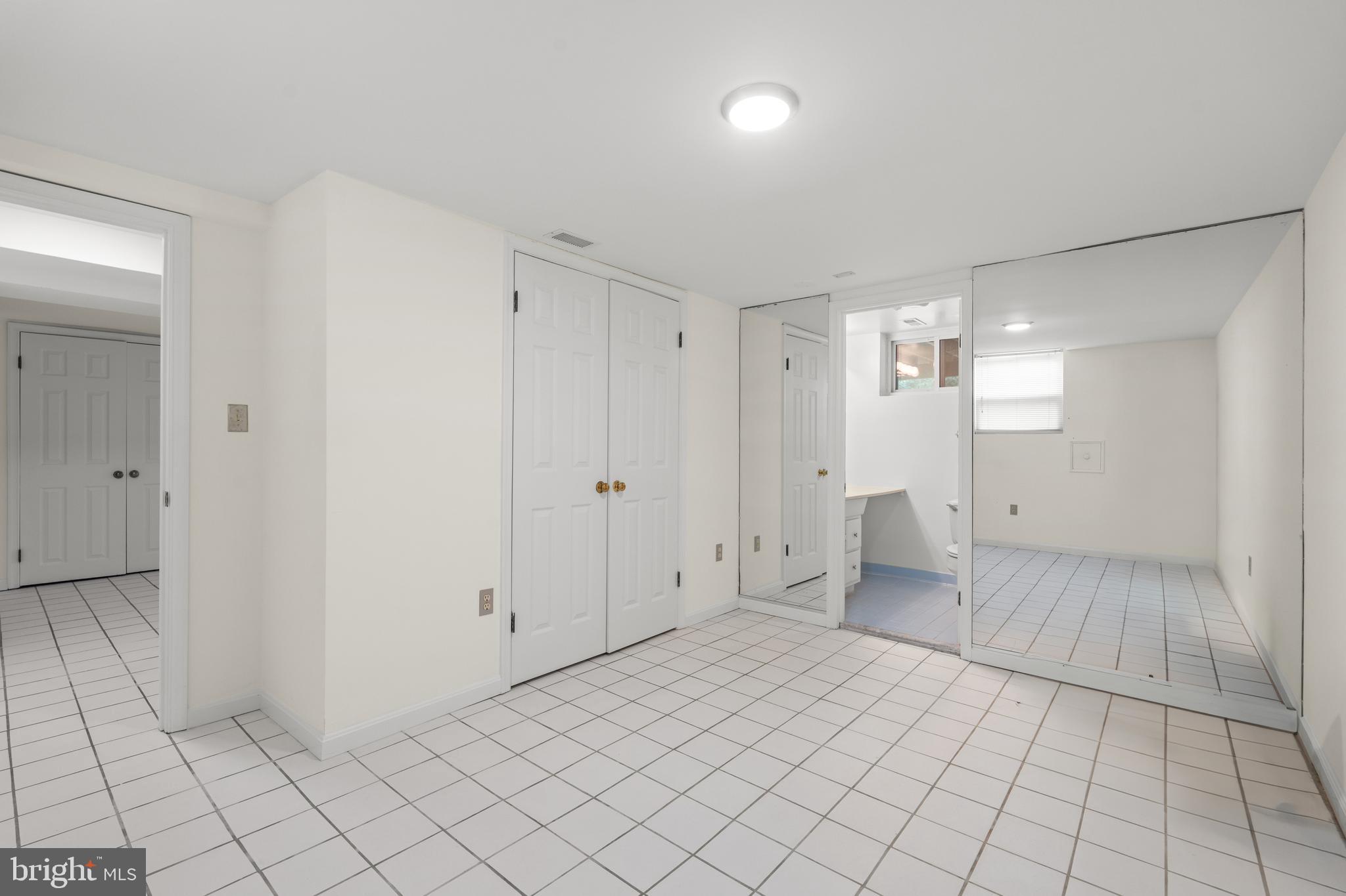 BATTERY PARK - Residential