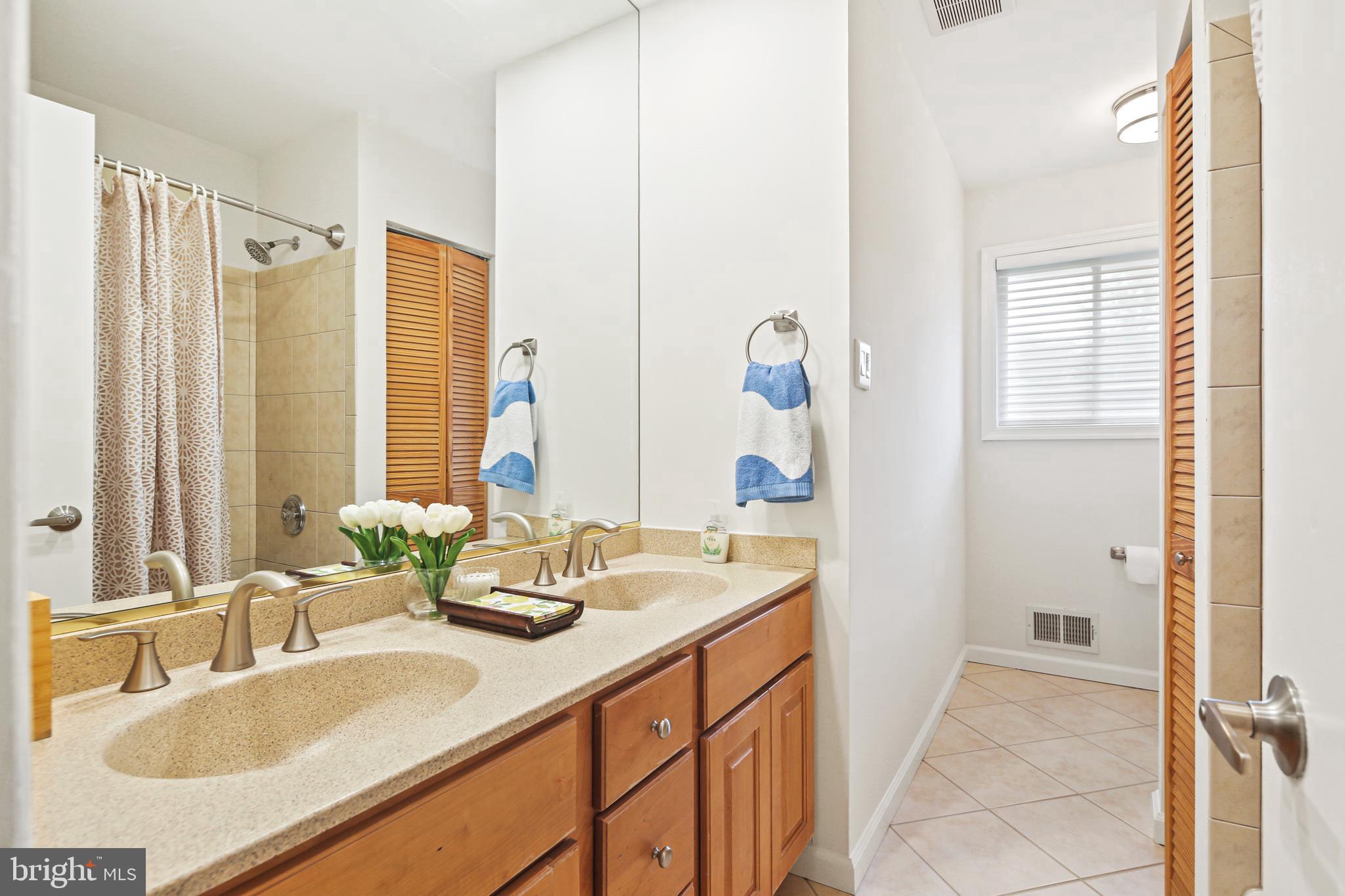 PIKESVILLE - Residential