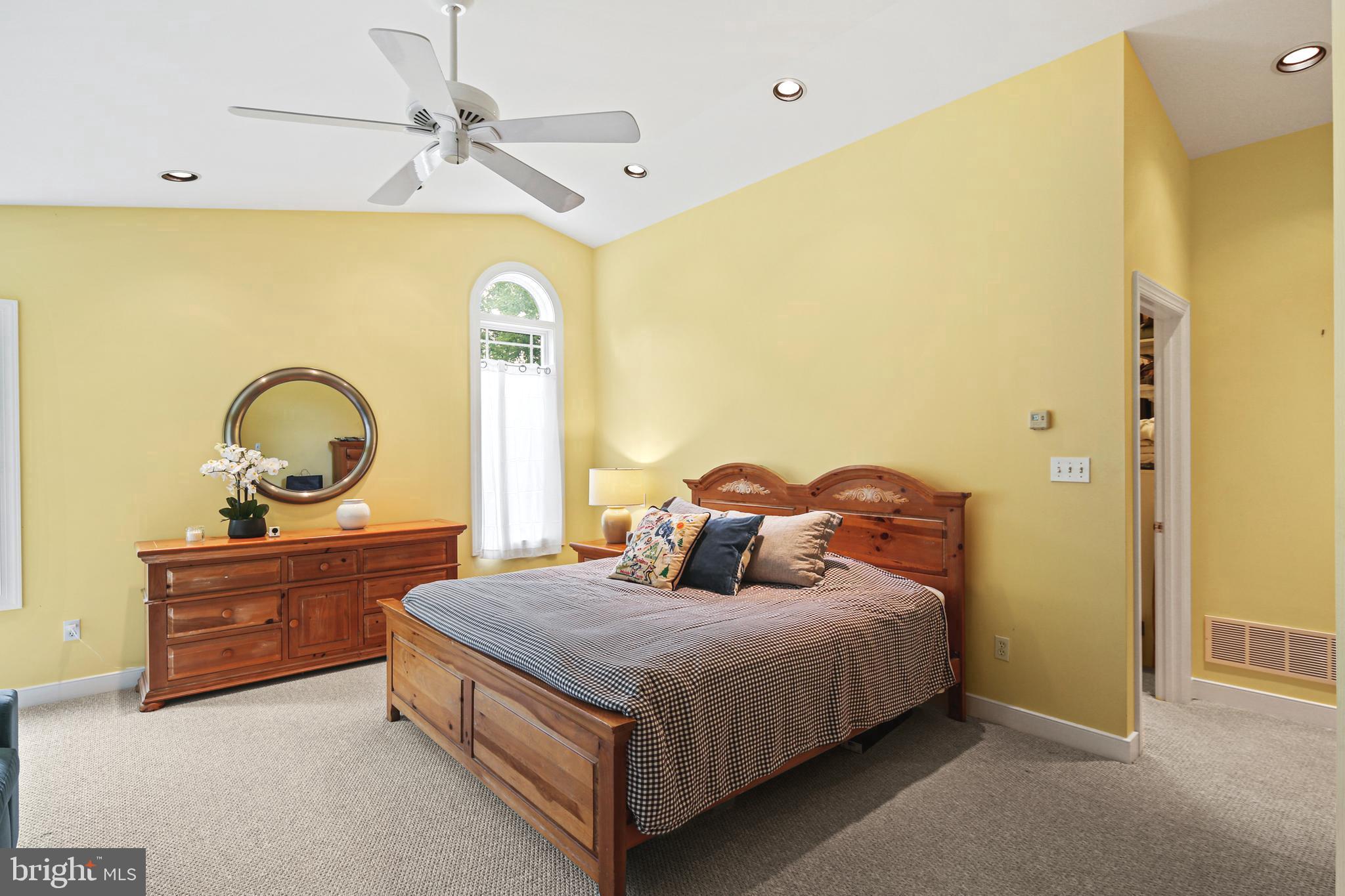 PIKESVILLE - Residential