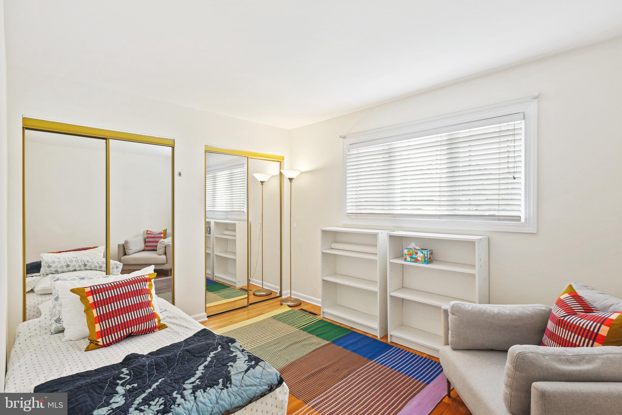 PIKESVILLE - Residential