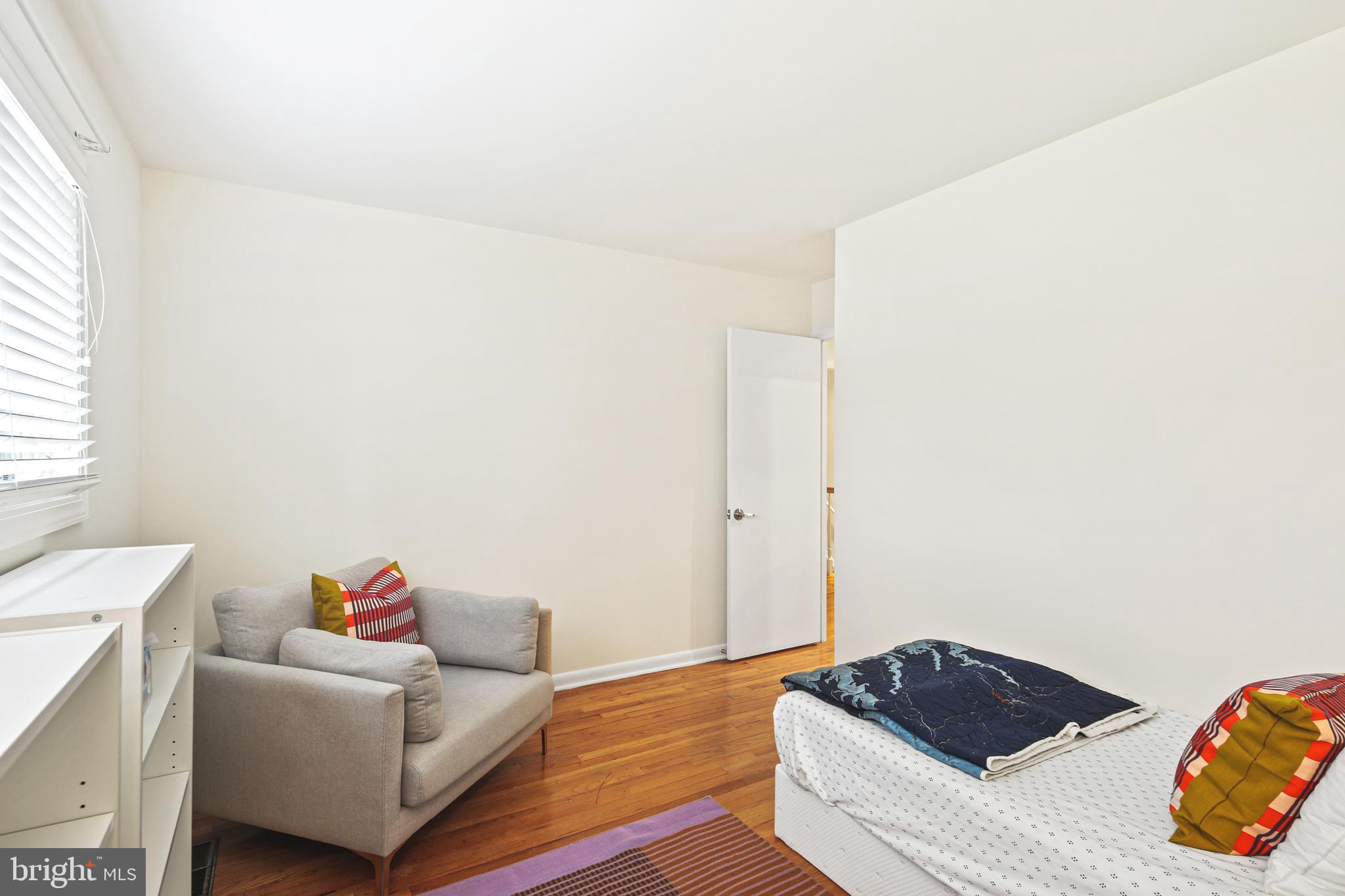 PIKESVILLE - Residential