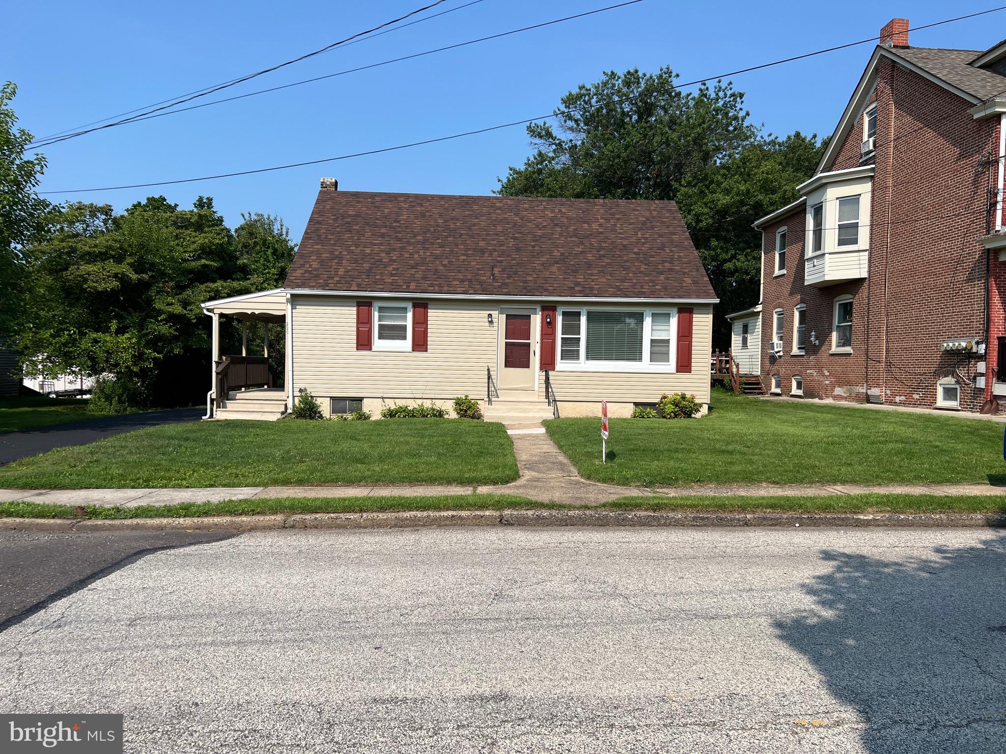 220 GLASGOW STREET