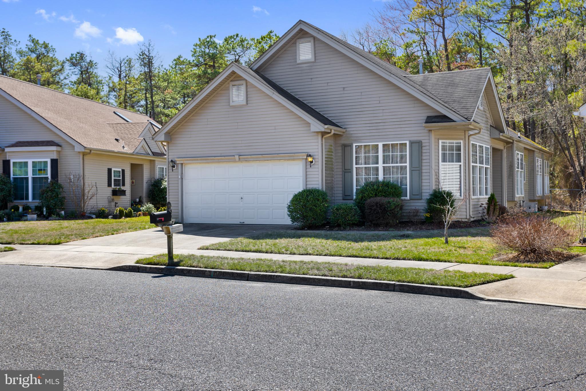 29 DUTCHESS COURT
