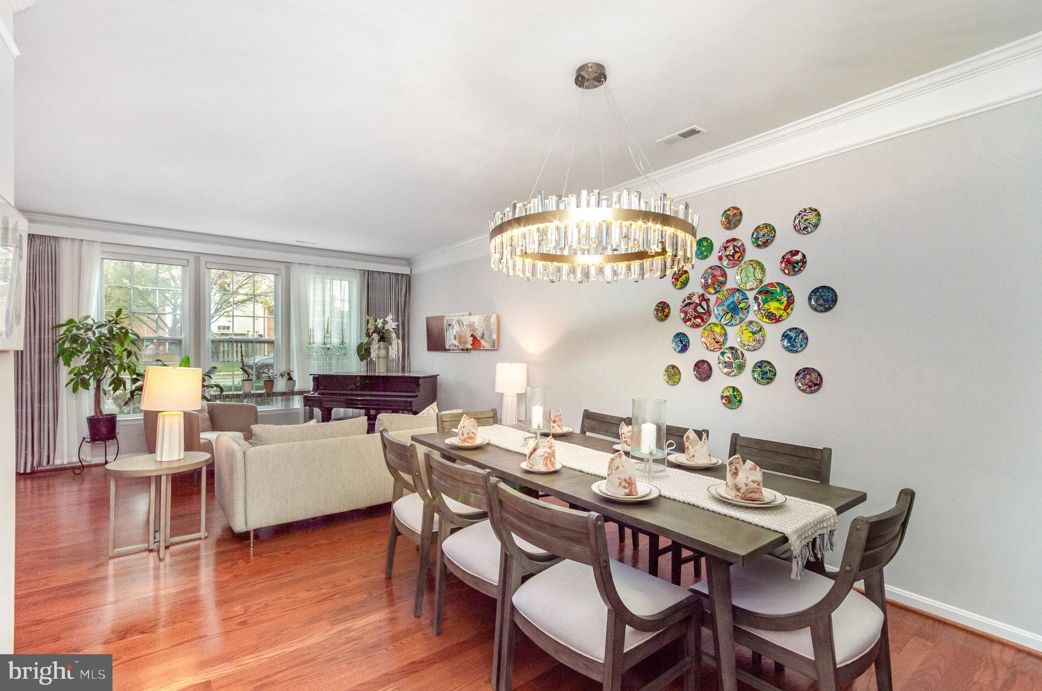 LANSDOWNE TOWN CENTER - Residential