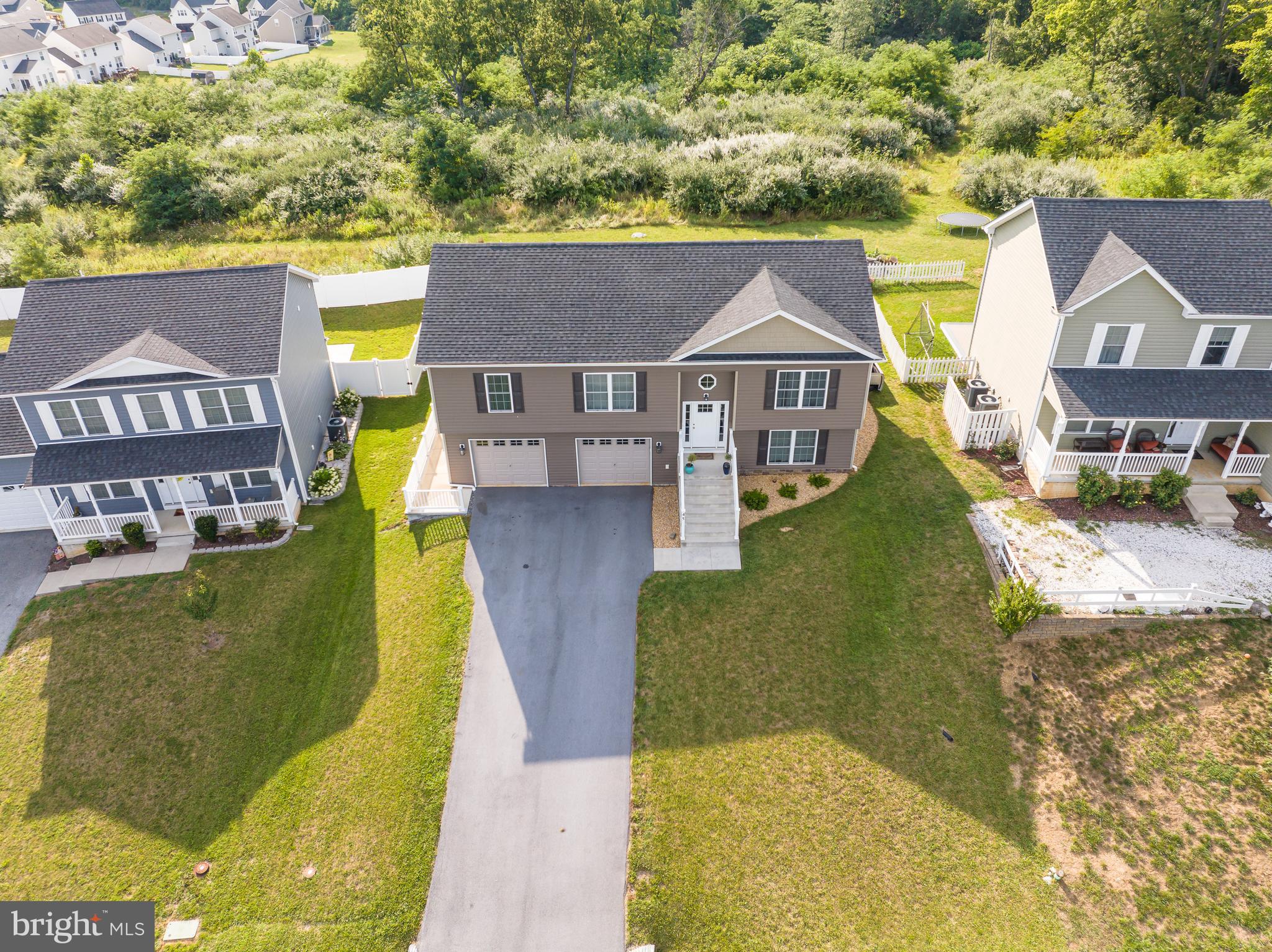 BRENTWOOD - Residential