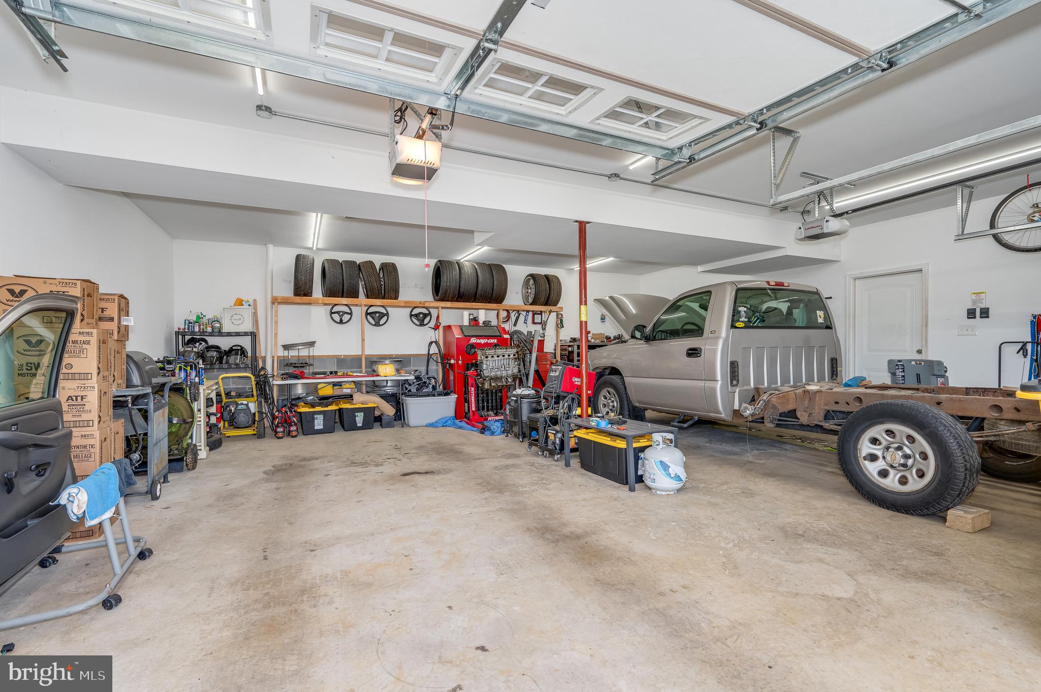 BRENTWOOD - Residential