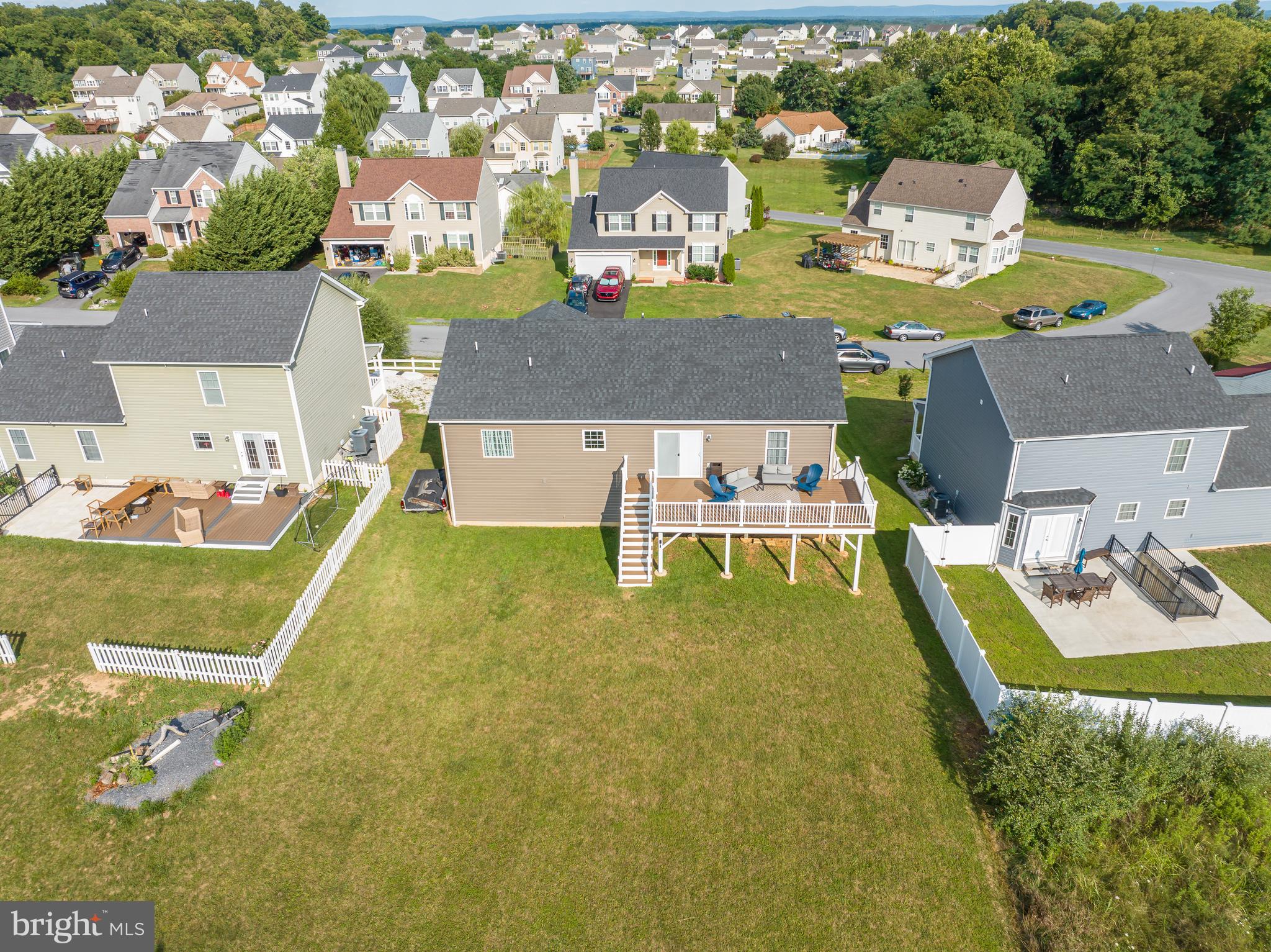 BRENTWOOD - Residential