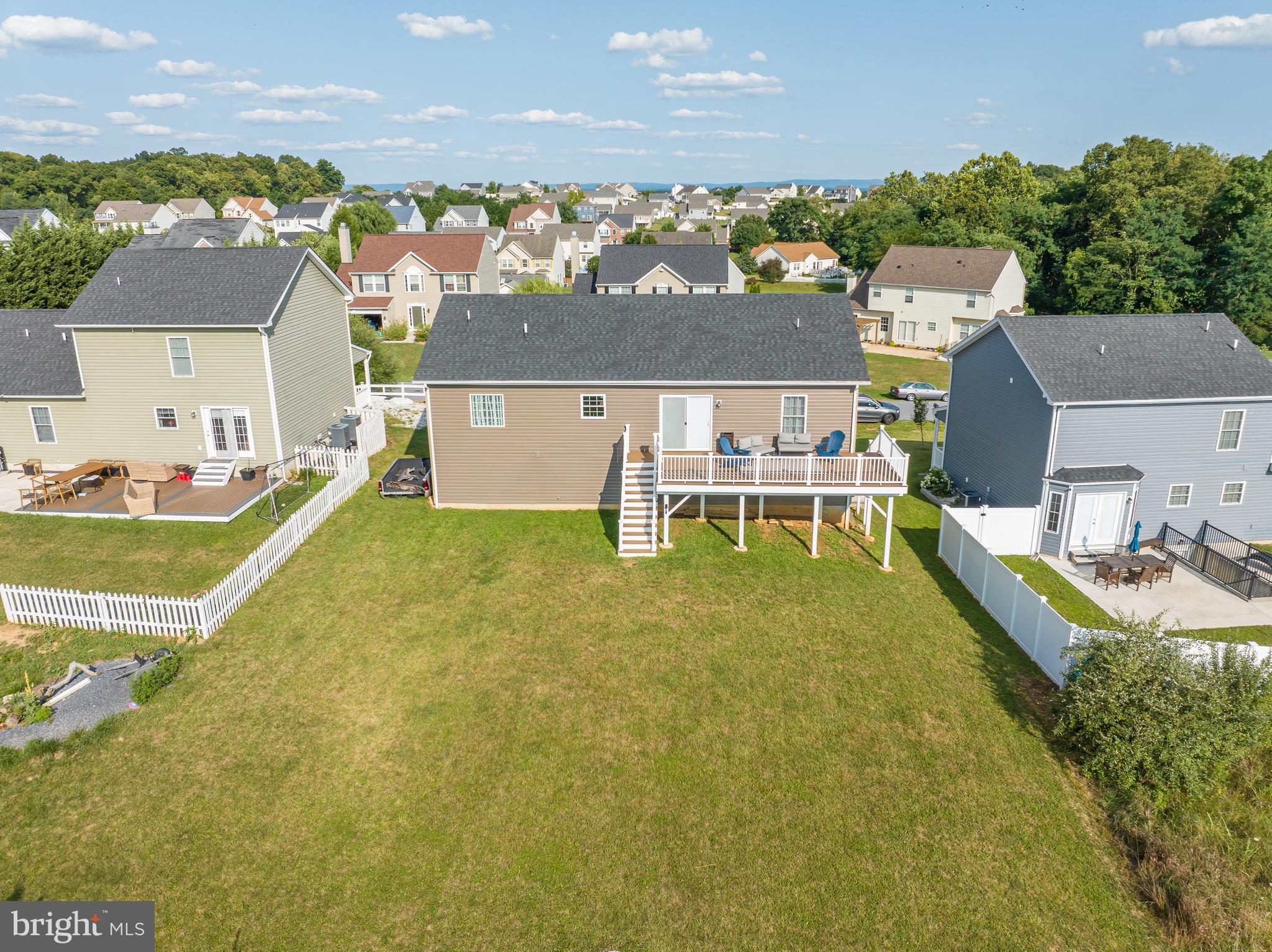 BRENTWOOD - Residential