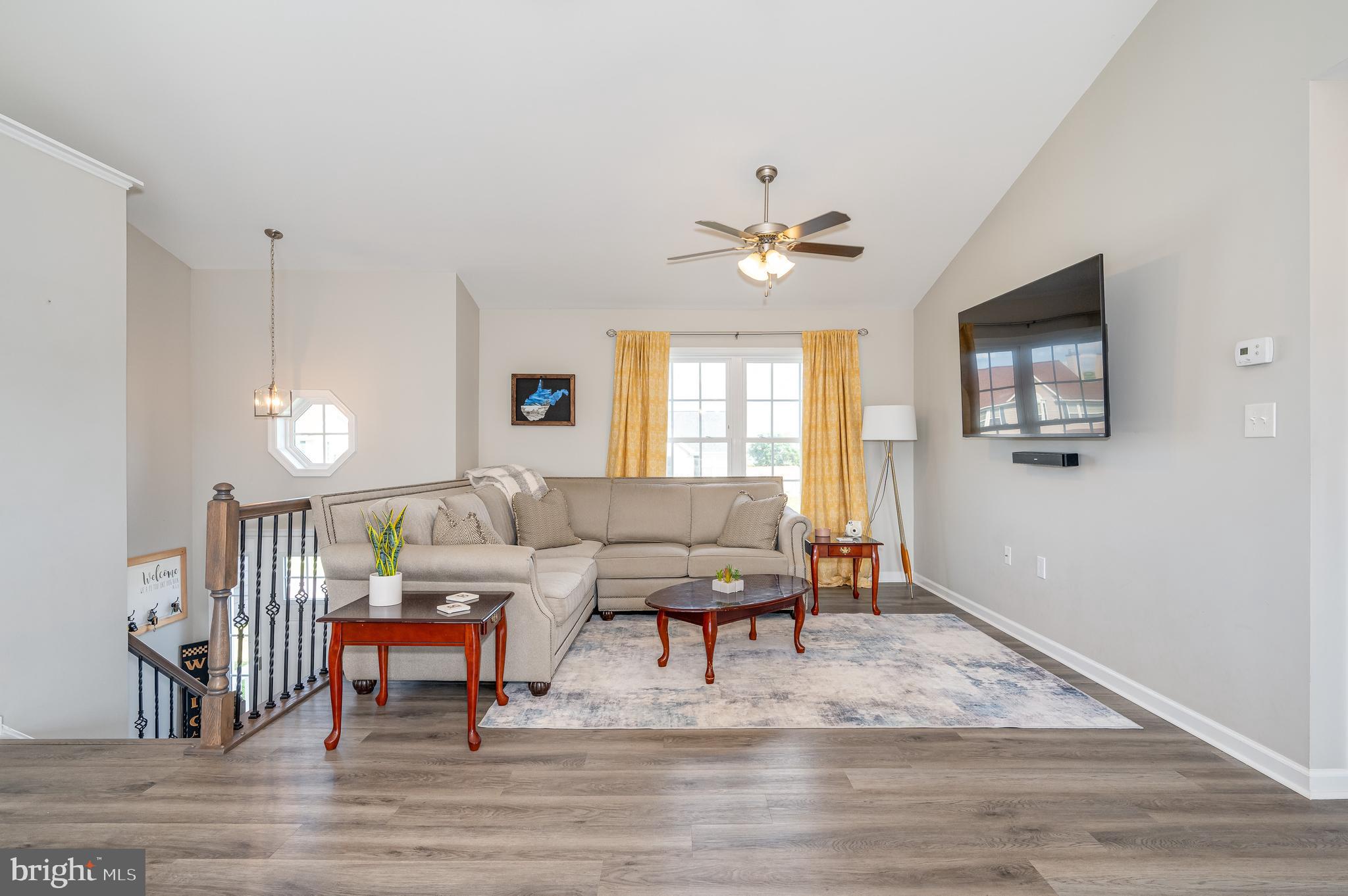 BRENTWOOD - Residential