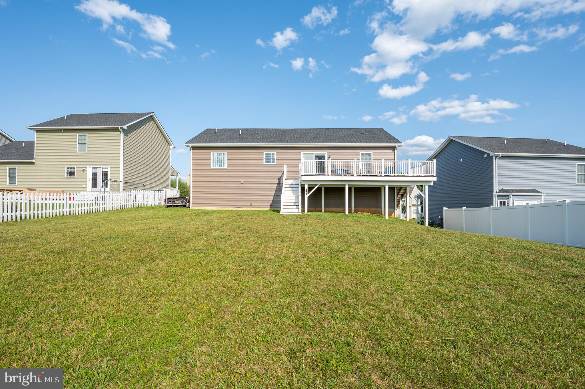 BRENTWOOD - Residential