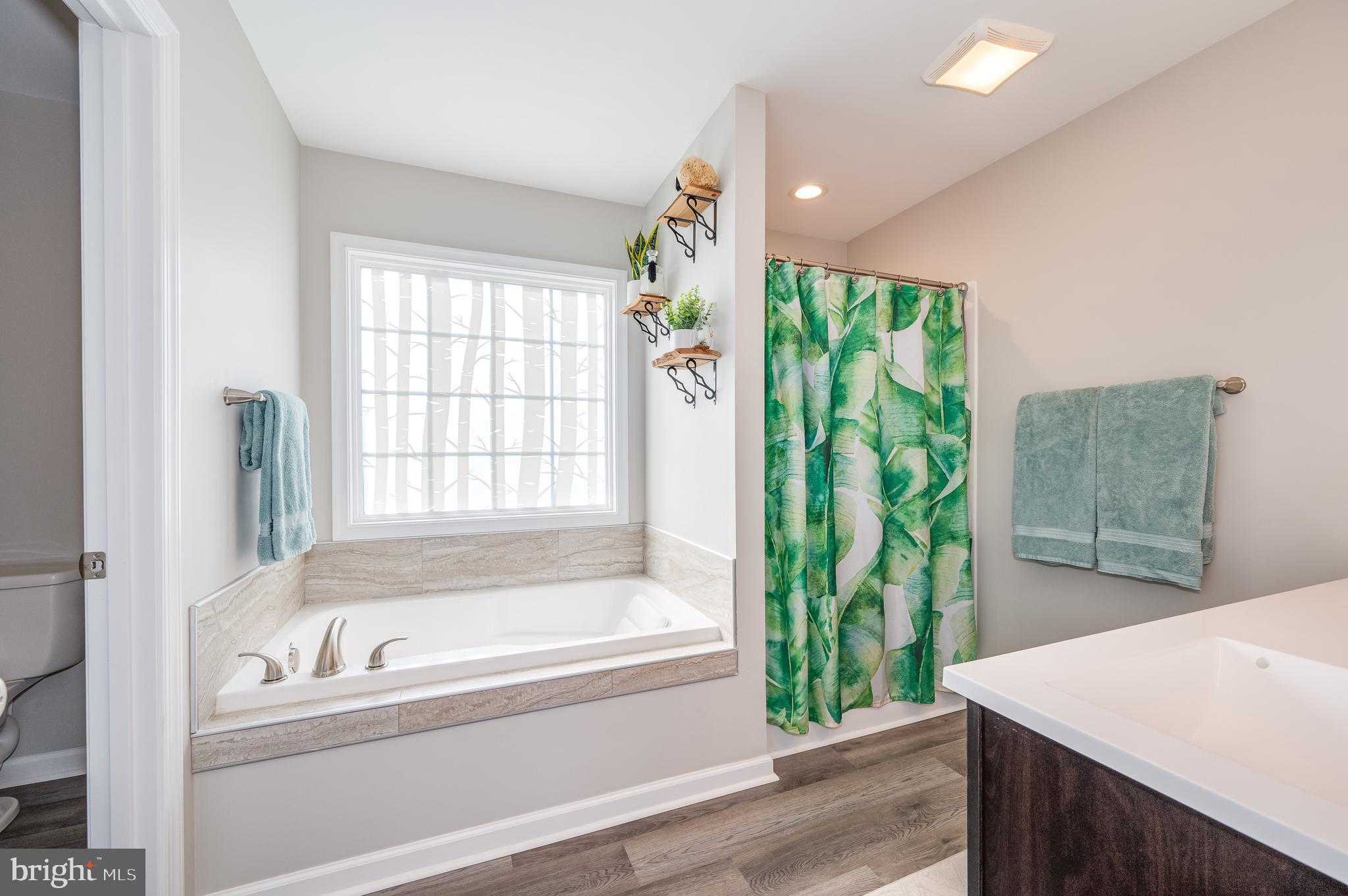 BRENTWOOD - Residential