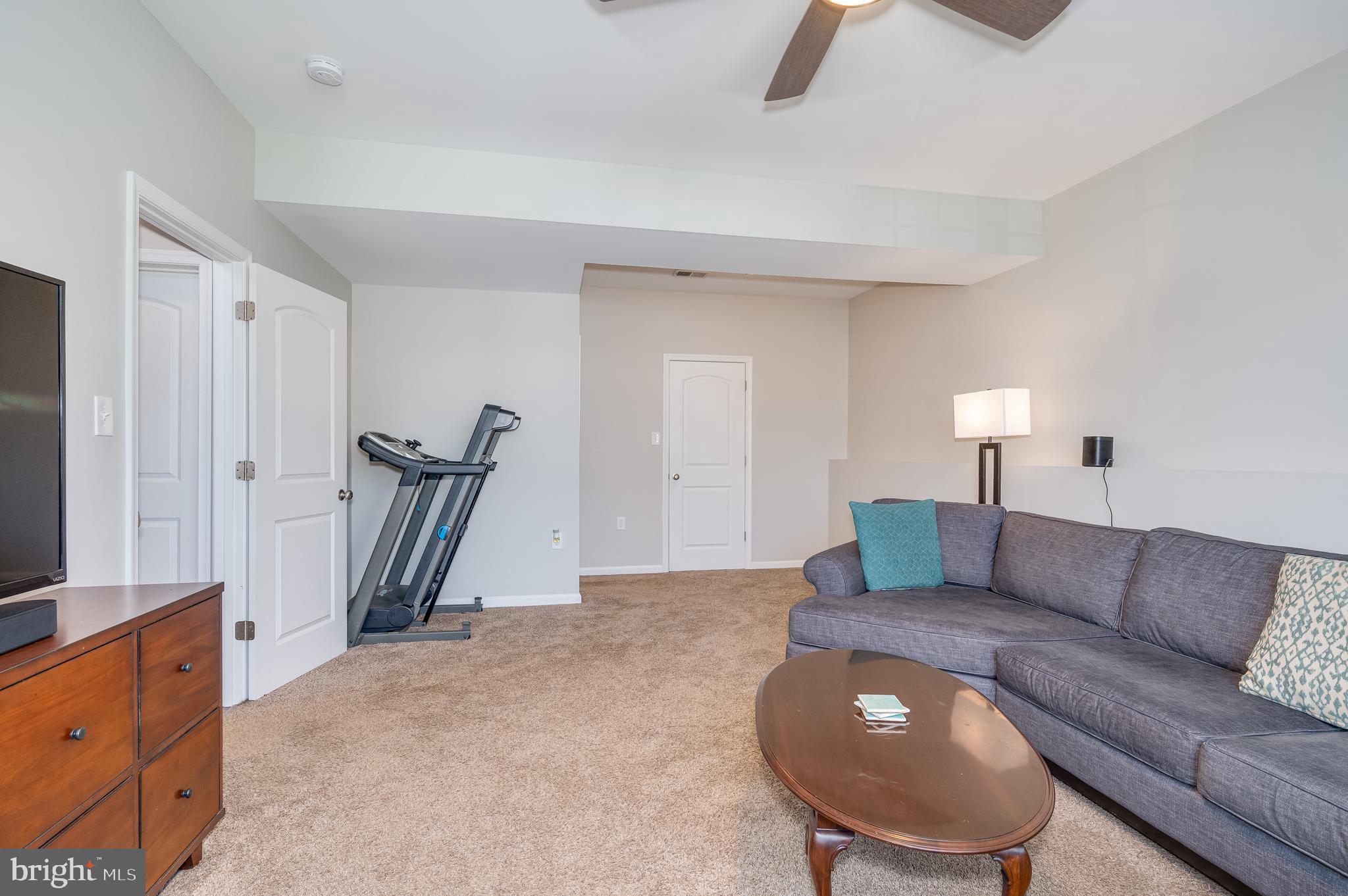 BRENTWOOD - Residential