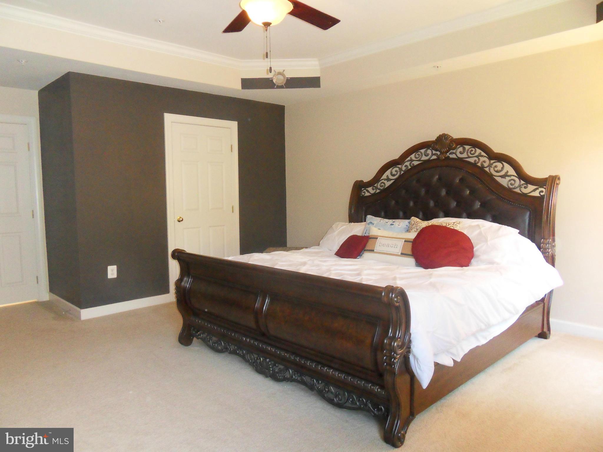 BRENTWOOD - Residential