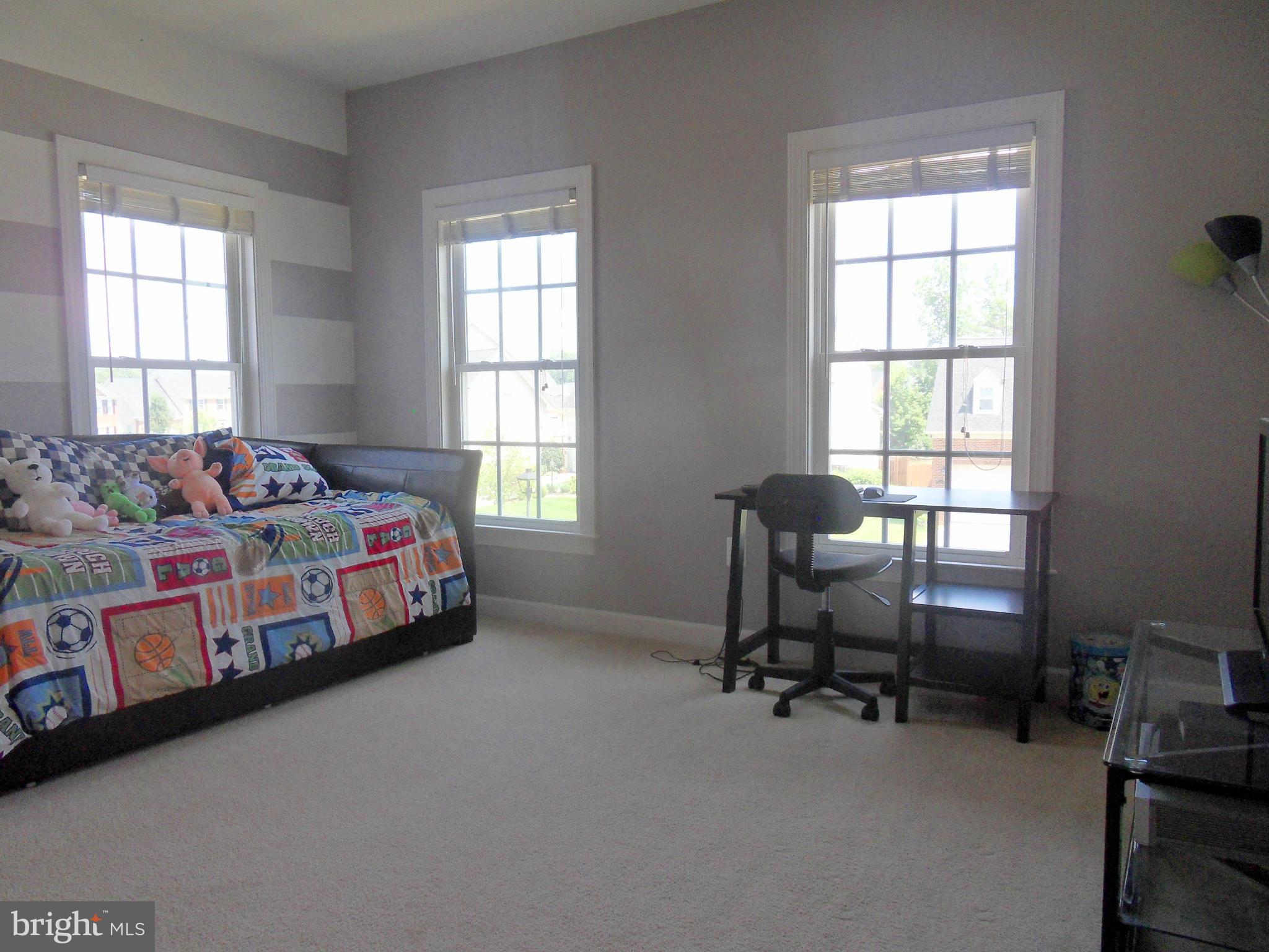 BRENTWOOD - Residential