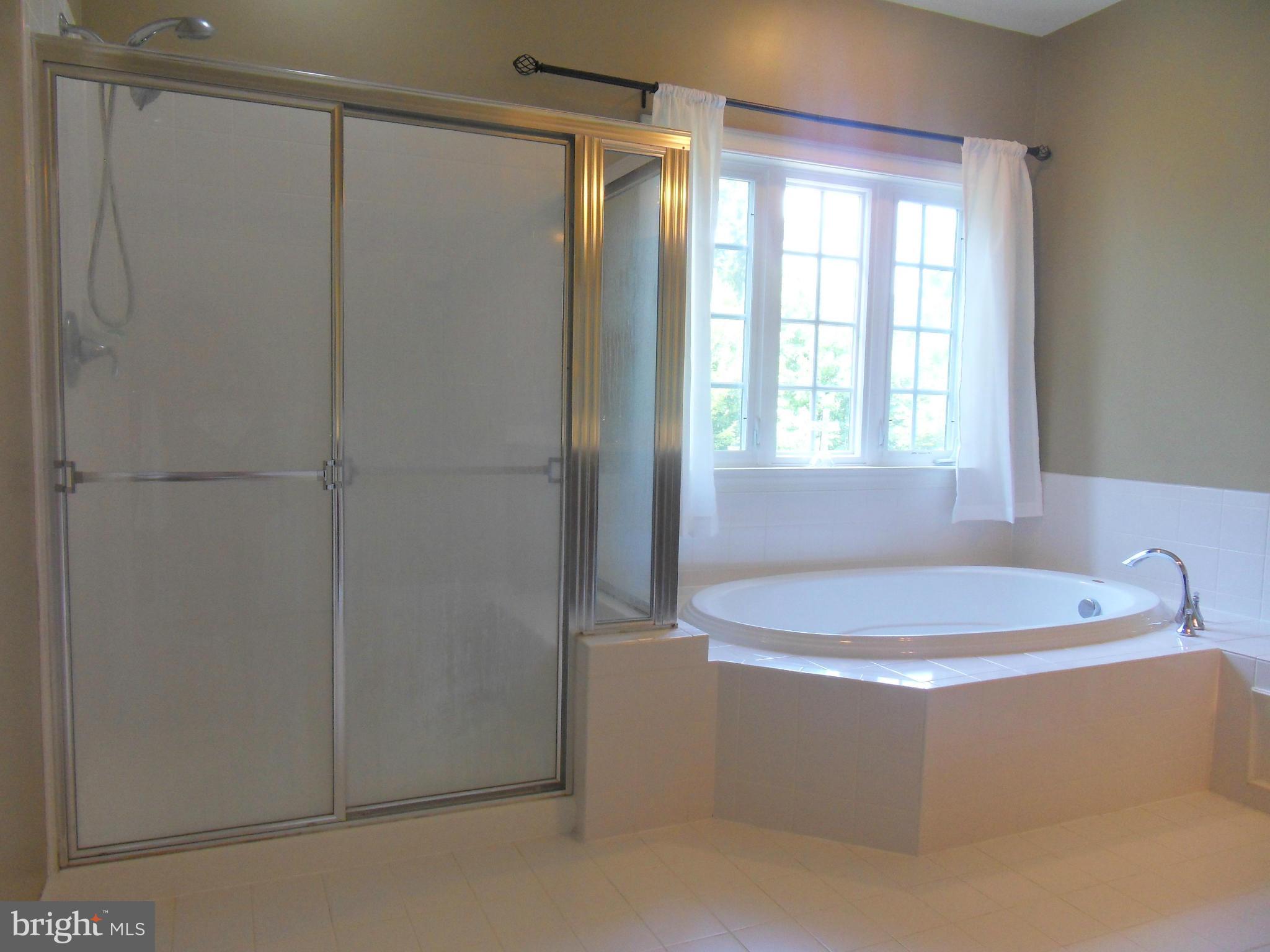 BRENTWOOD - Residential