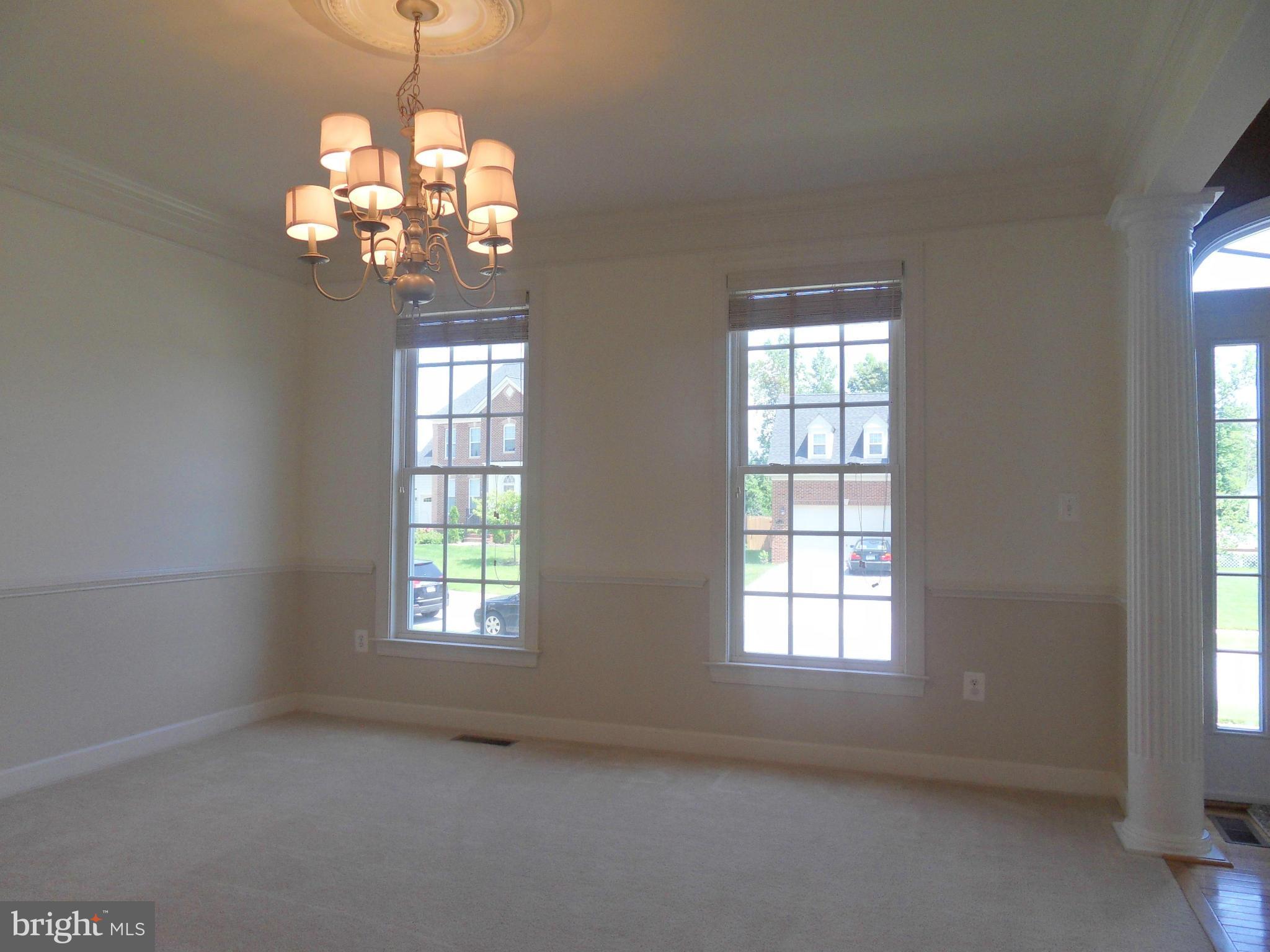 BRENTWOOD - Residential